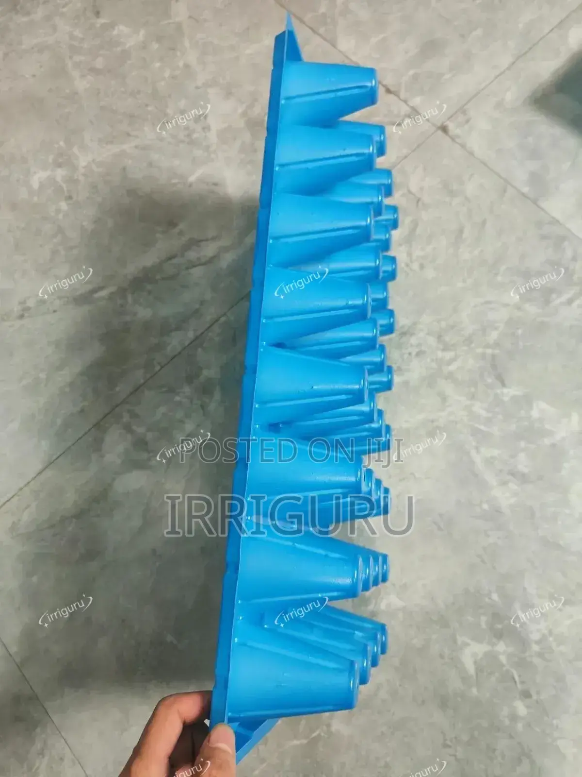 Root Rise Trays