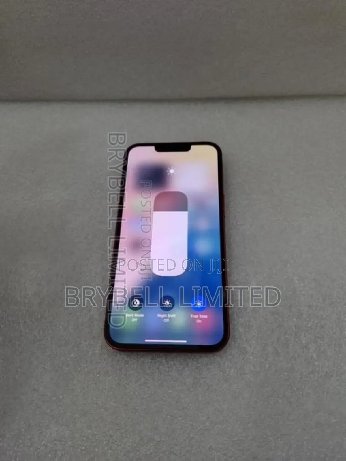 Apple iPhone 13 128 GB Red