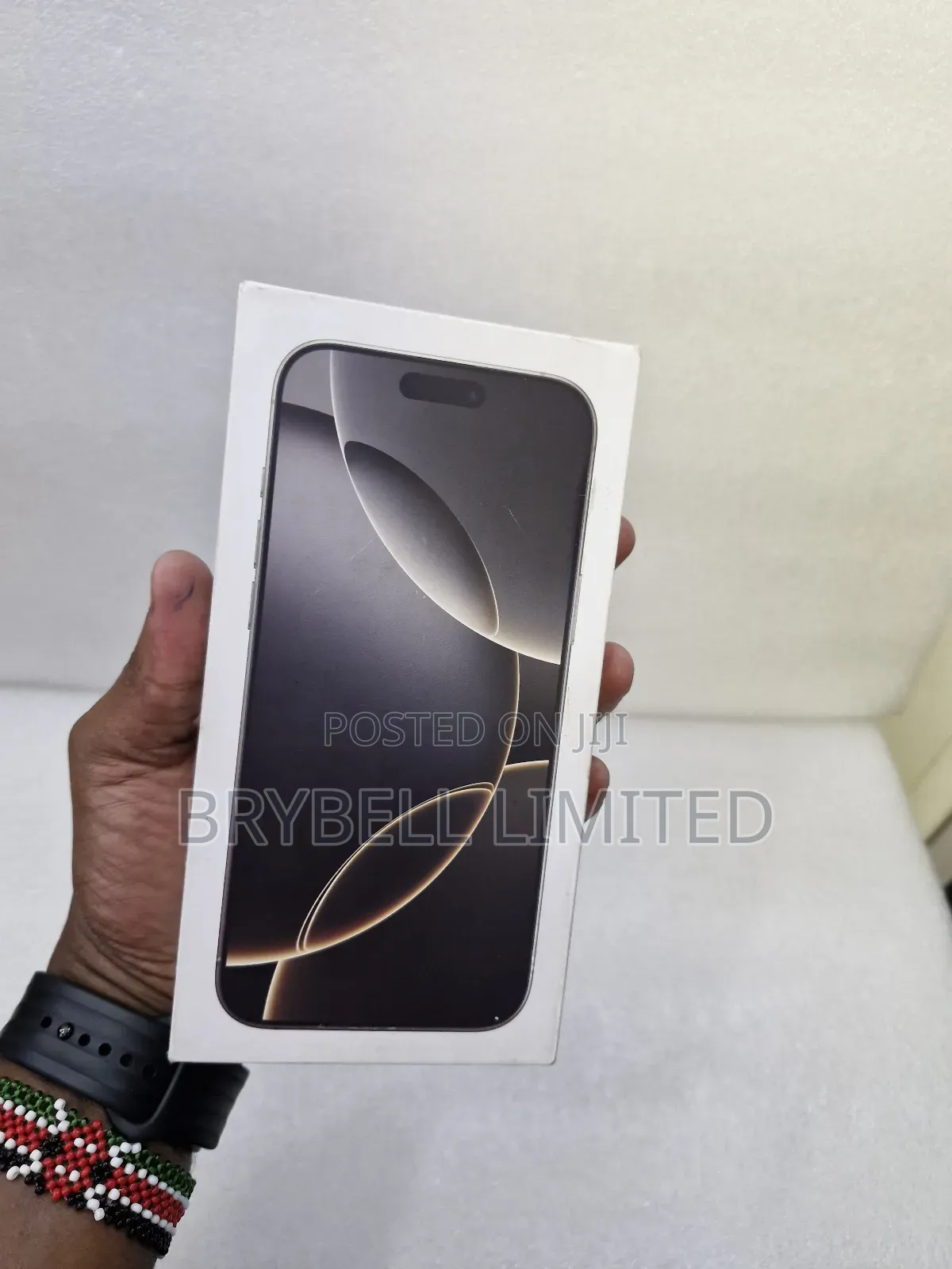 New Apple iPhone 16 Pro Max 1 TB Gray