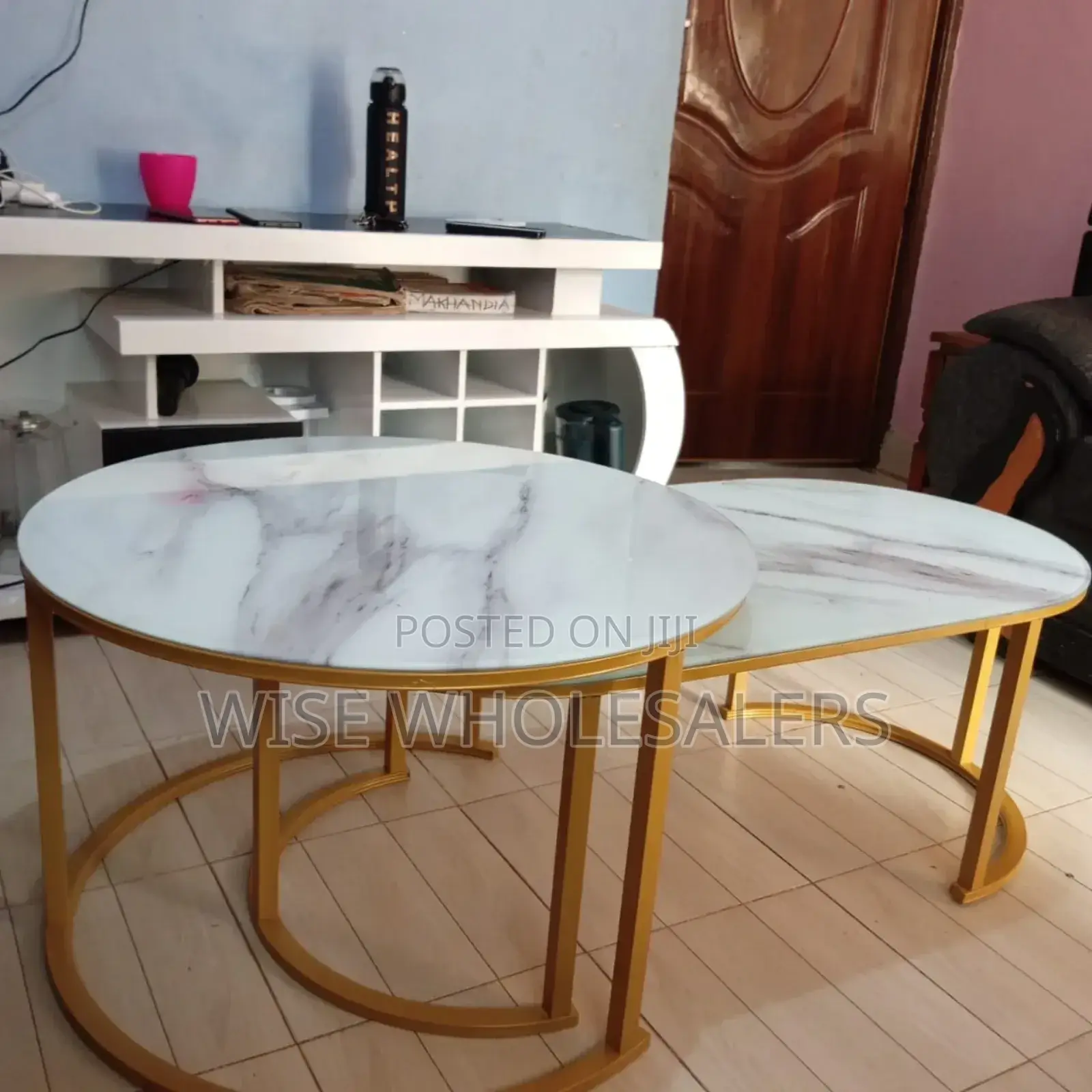 *Glass Top Nesting  Coffee Table Set(2pcs)*