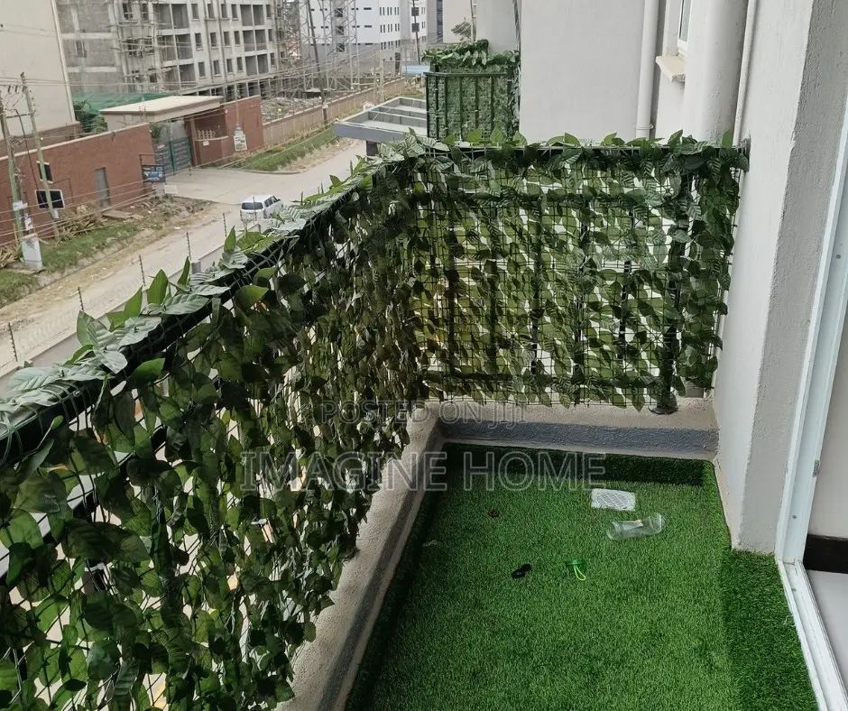 Easy Clip on Artificial Green Fences