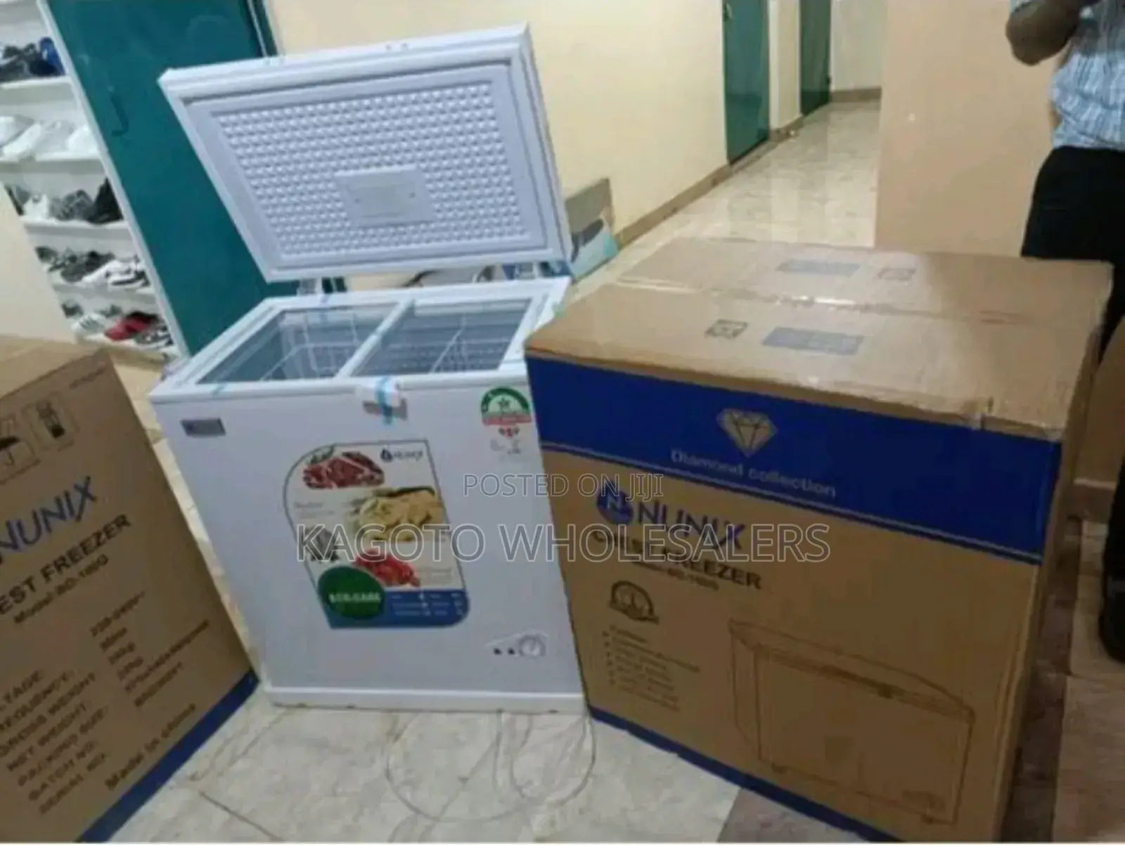 Nunix 150liters Freezer