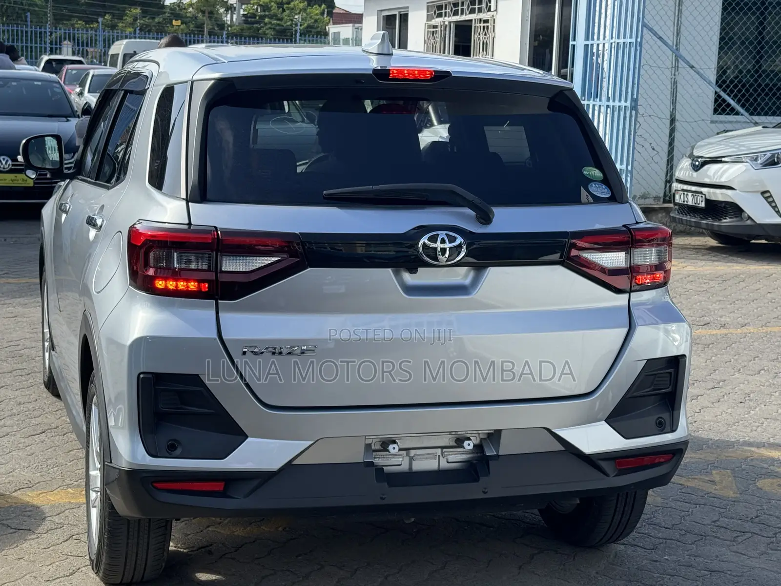 Toyota Raize 2019 Silver