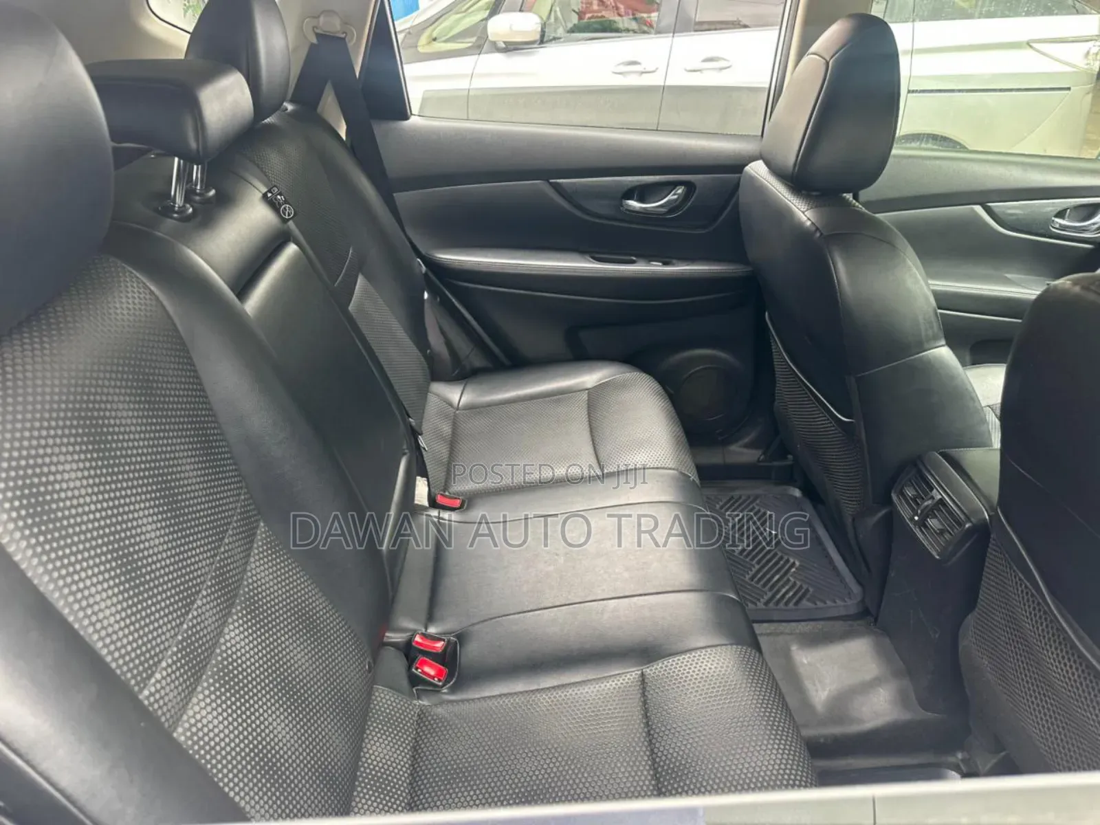 Nissan X-Trail 2016 Silver