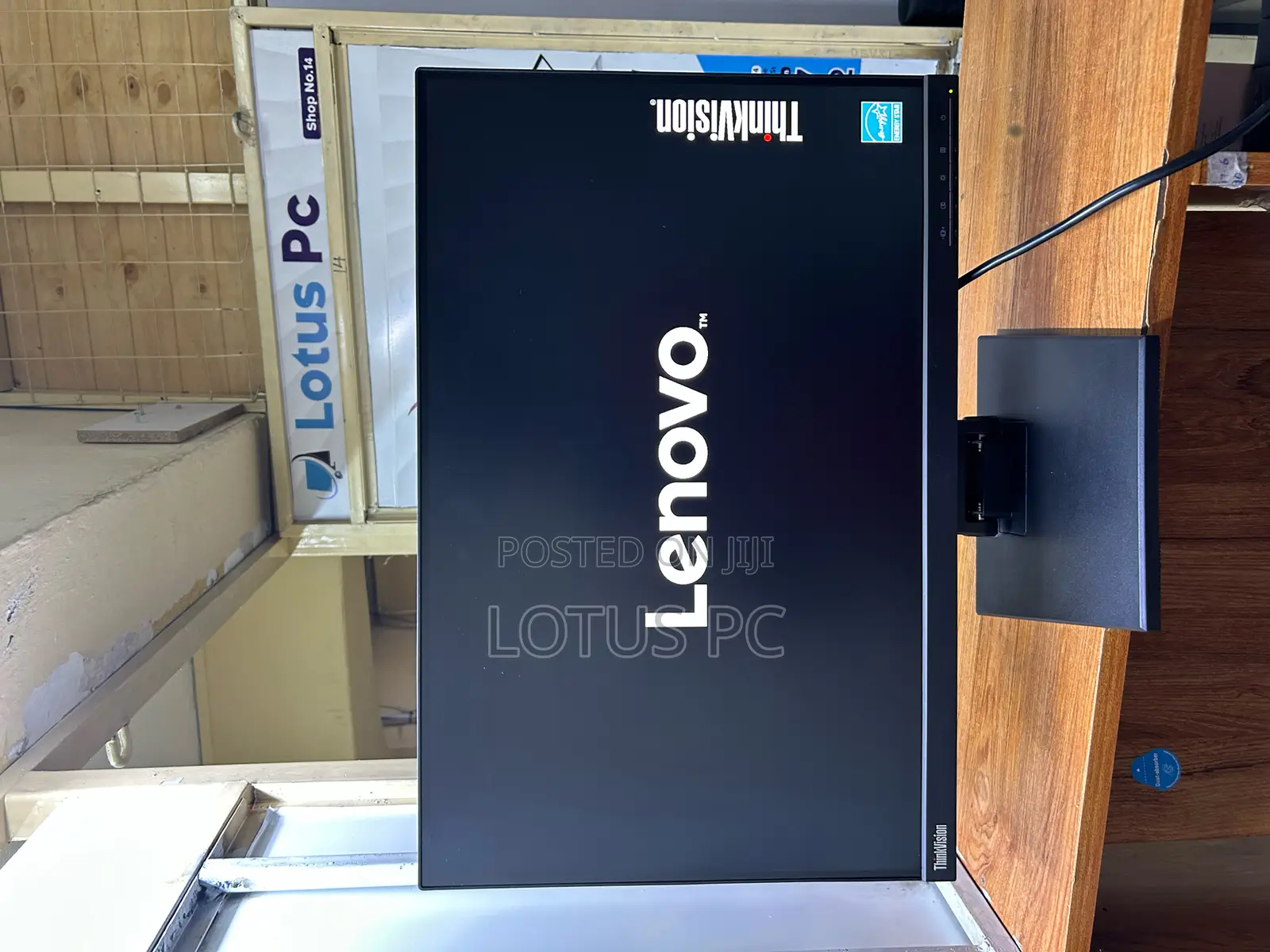Lenovo Think Vision