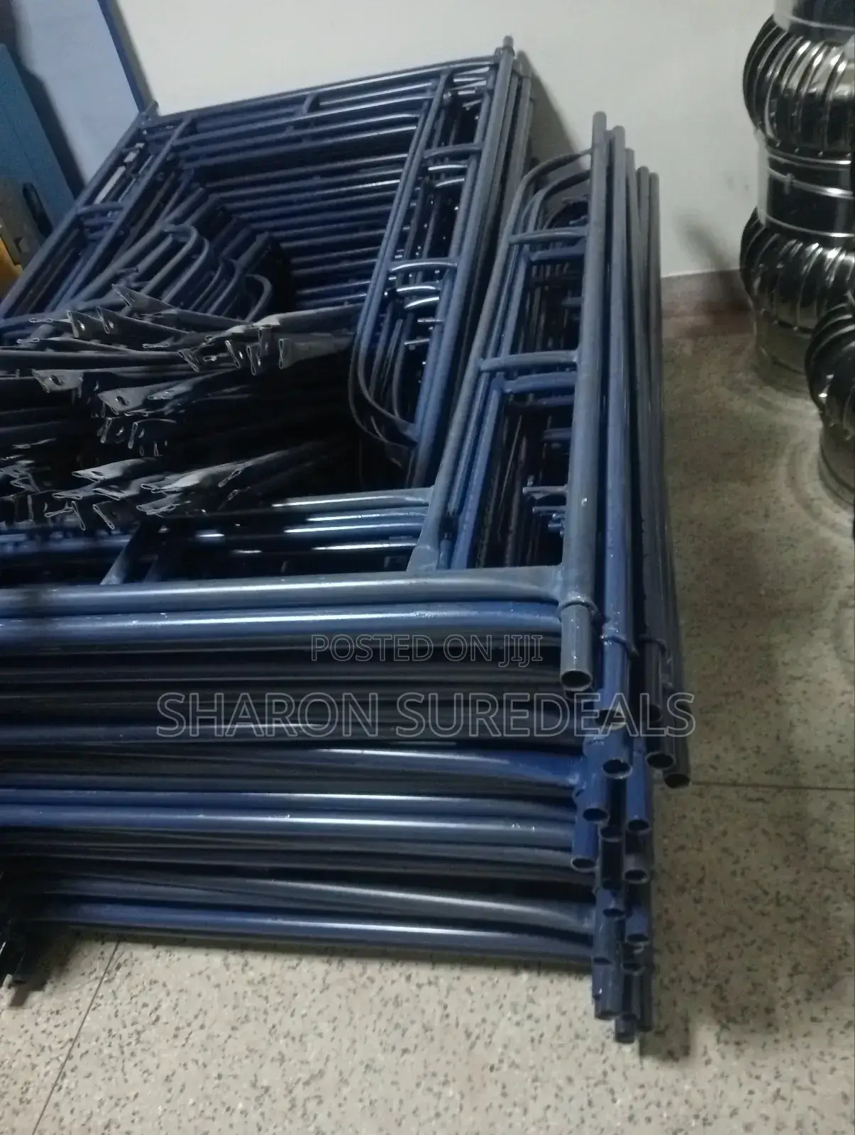 Heavy Duty Construction Ladders