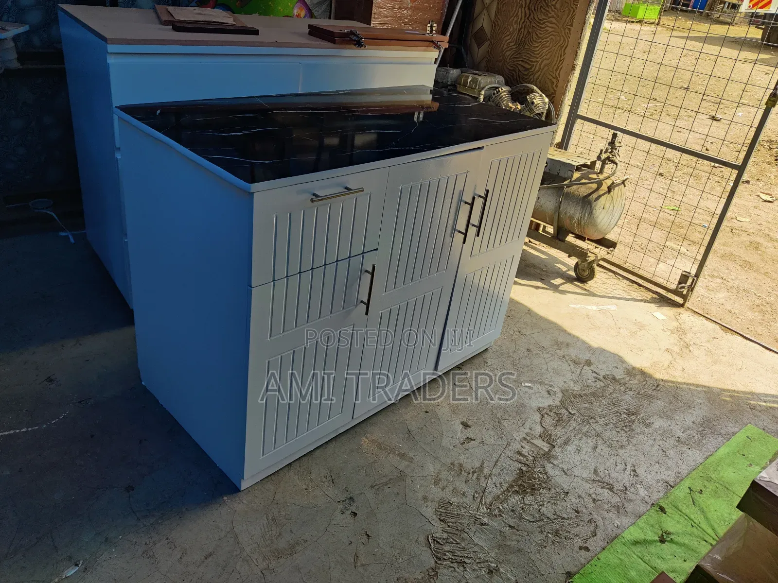 Custom Kitchen Cabinet