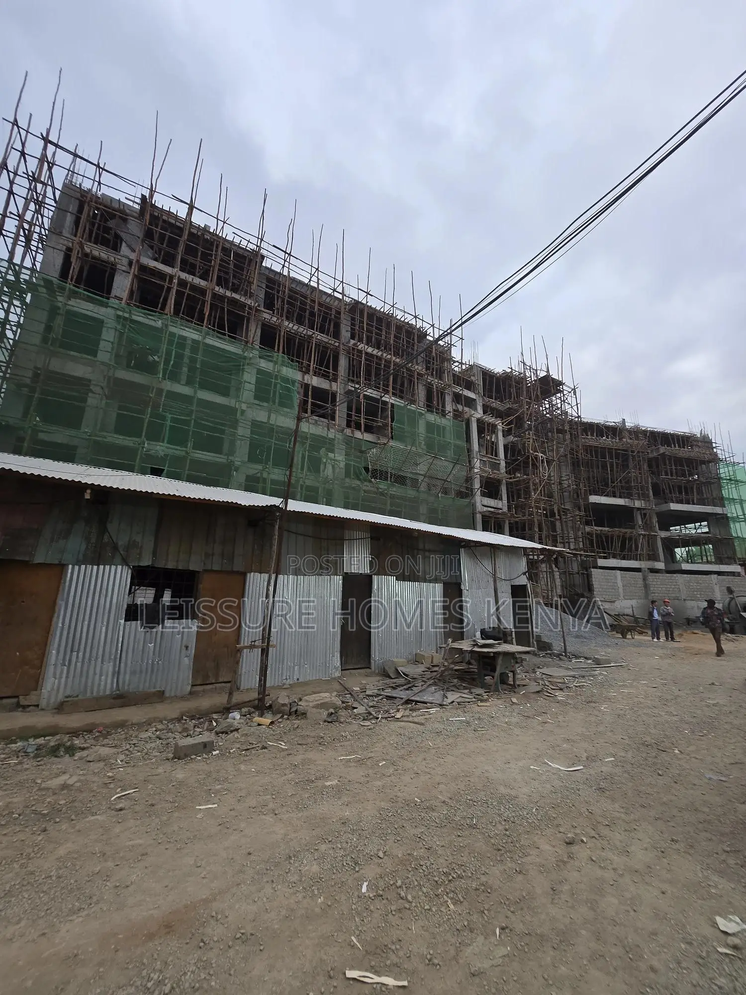 2bdrm Apartment in Prestigious, Thome for sale