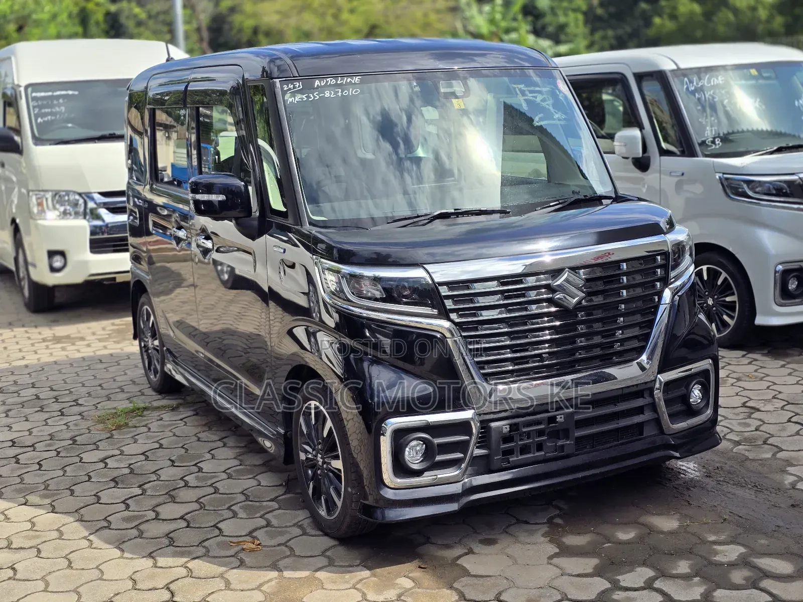 Suzuki Spacia 660 Hybrid T AWD 2018 Black
