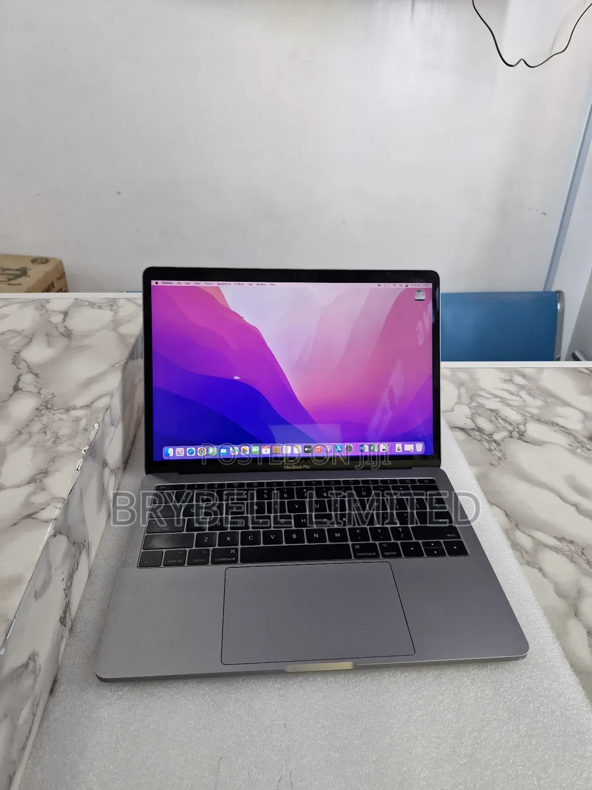 Laptop Apple MacBook Pro 2016 8GB Intel Core I5 SSD 256GB