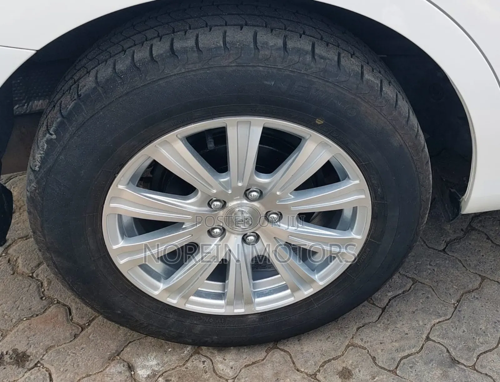 Toyota Premio 2018 Pearl