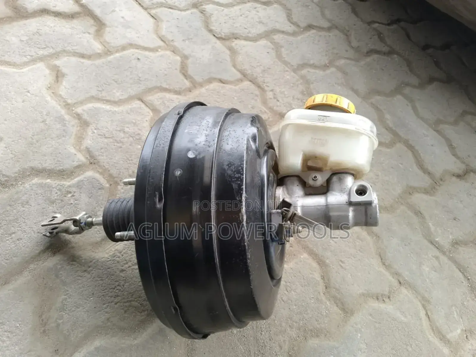 Master Cylinder With Boaster Subaru Sh5