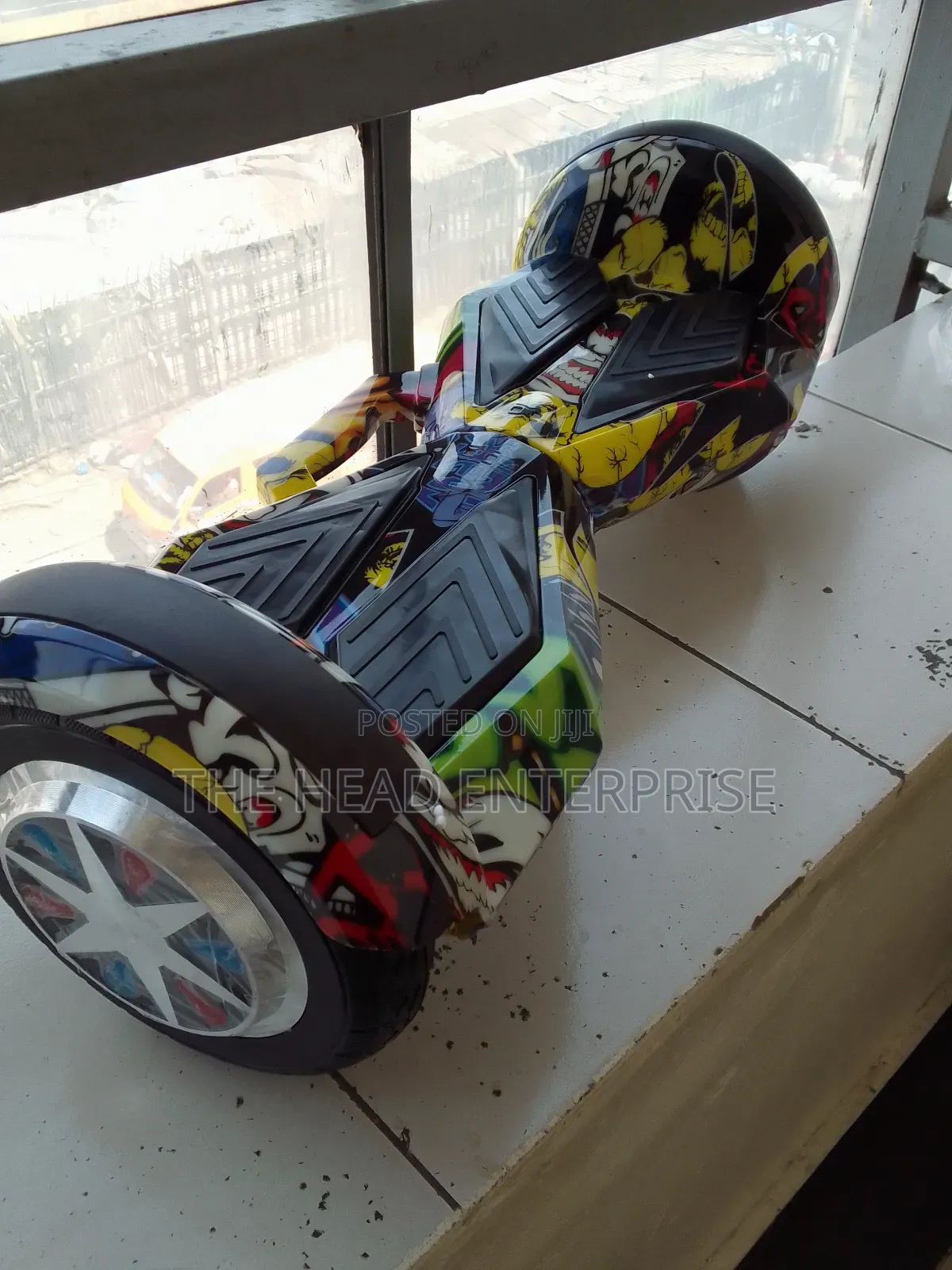 High Powered 8.5 Inch Hoverboard Upto 100kg Weight Load