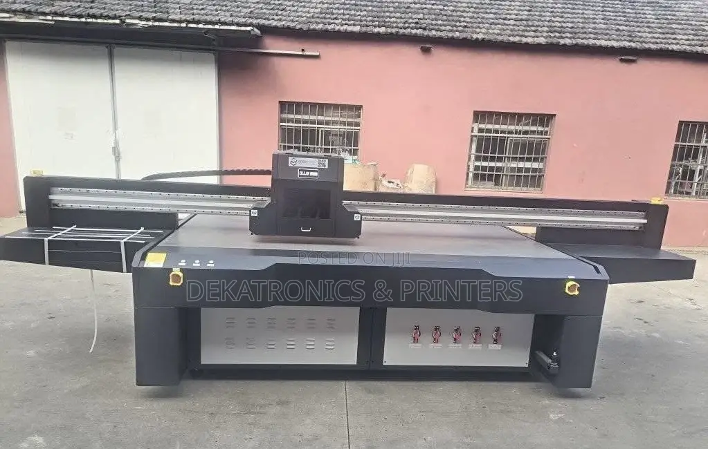 250cm by 130cm Uv Flatbed Printer With 8 Richo G5/G6 Heads