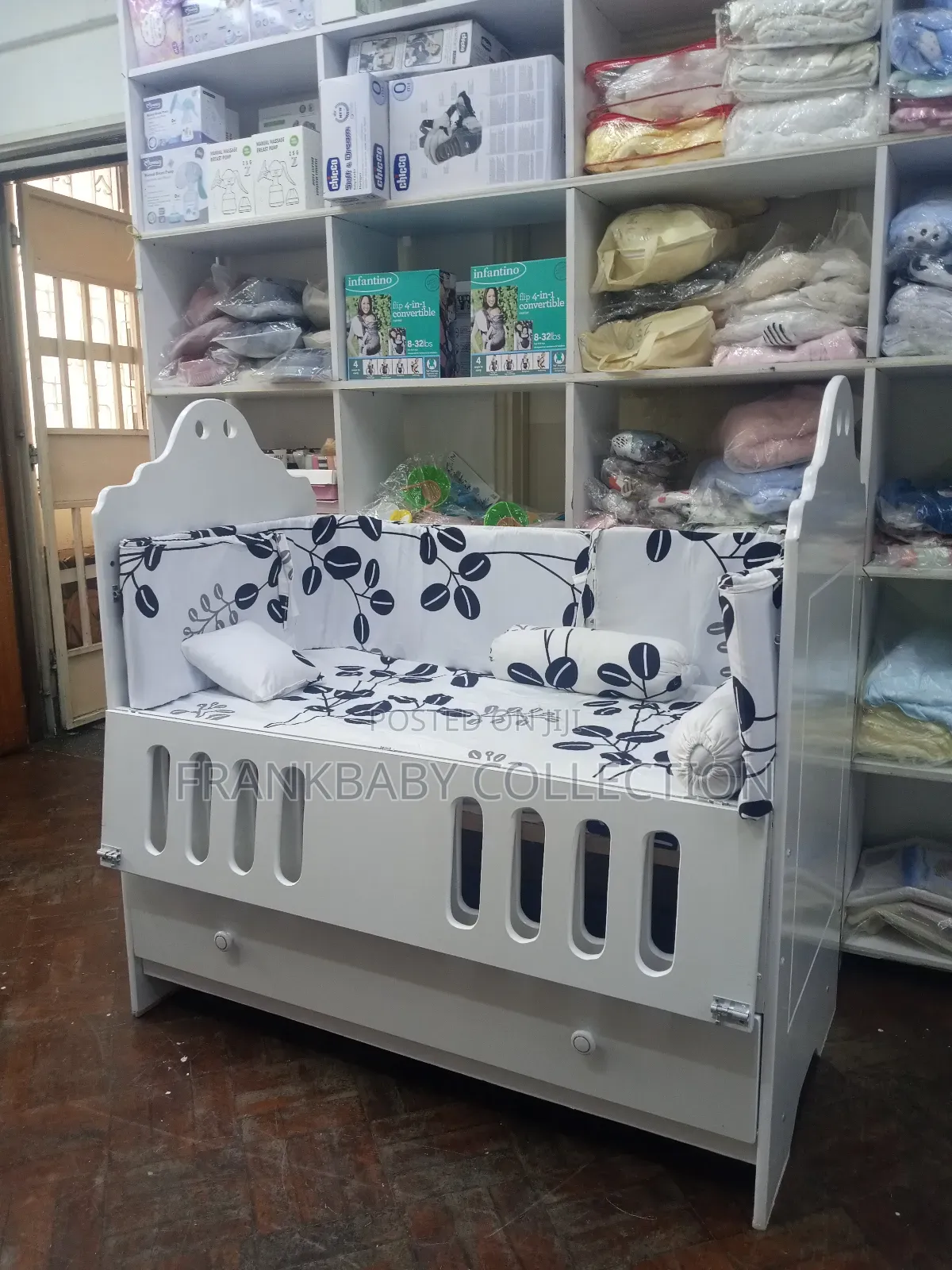 Convertible Baby Cot With Drawer. MDF Wood