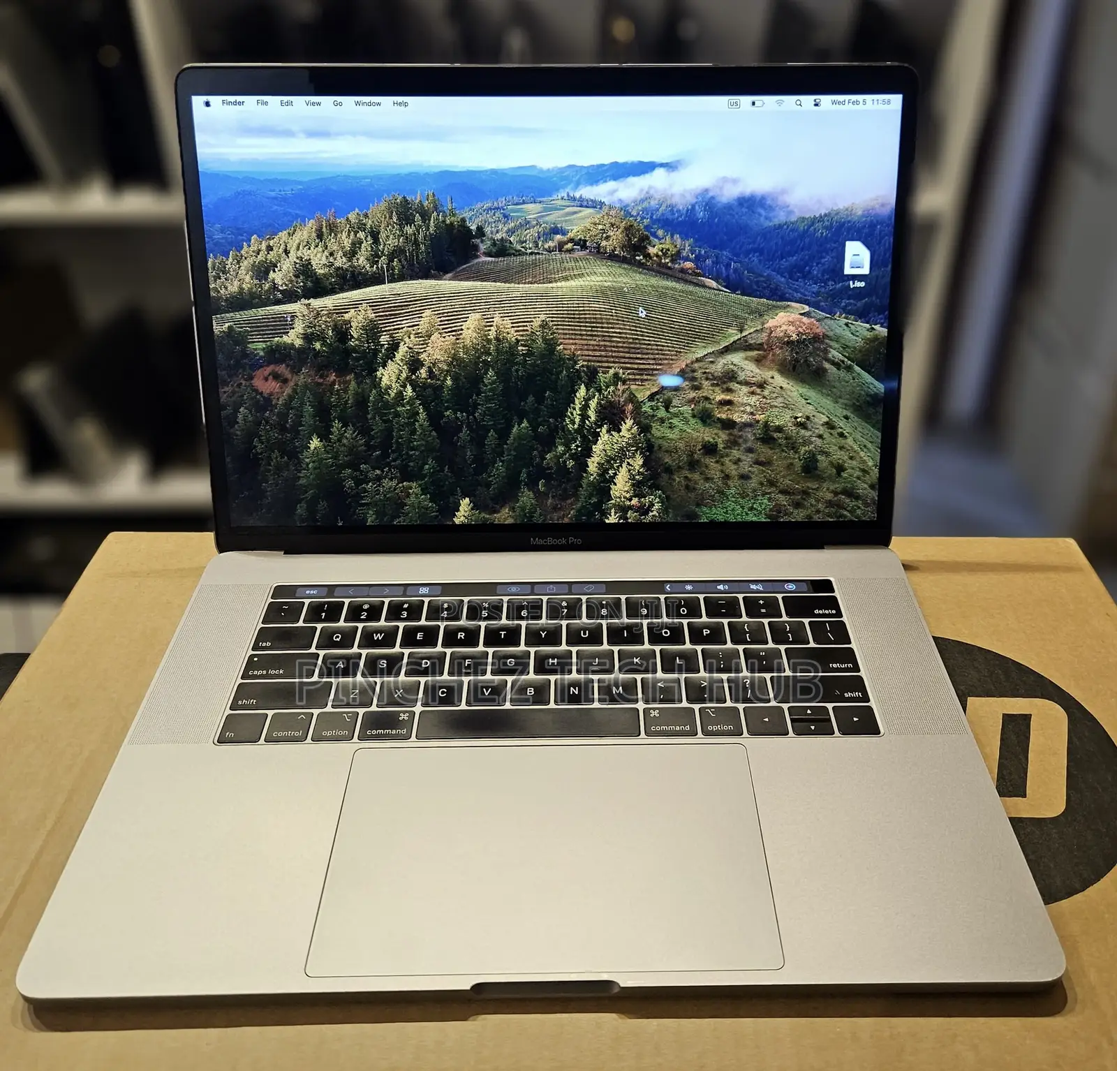 Laptop Apple MacBook Pro 2018 32GB Intel Core I9 SSD 1T