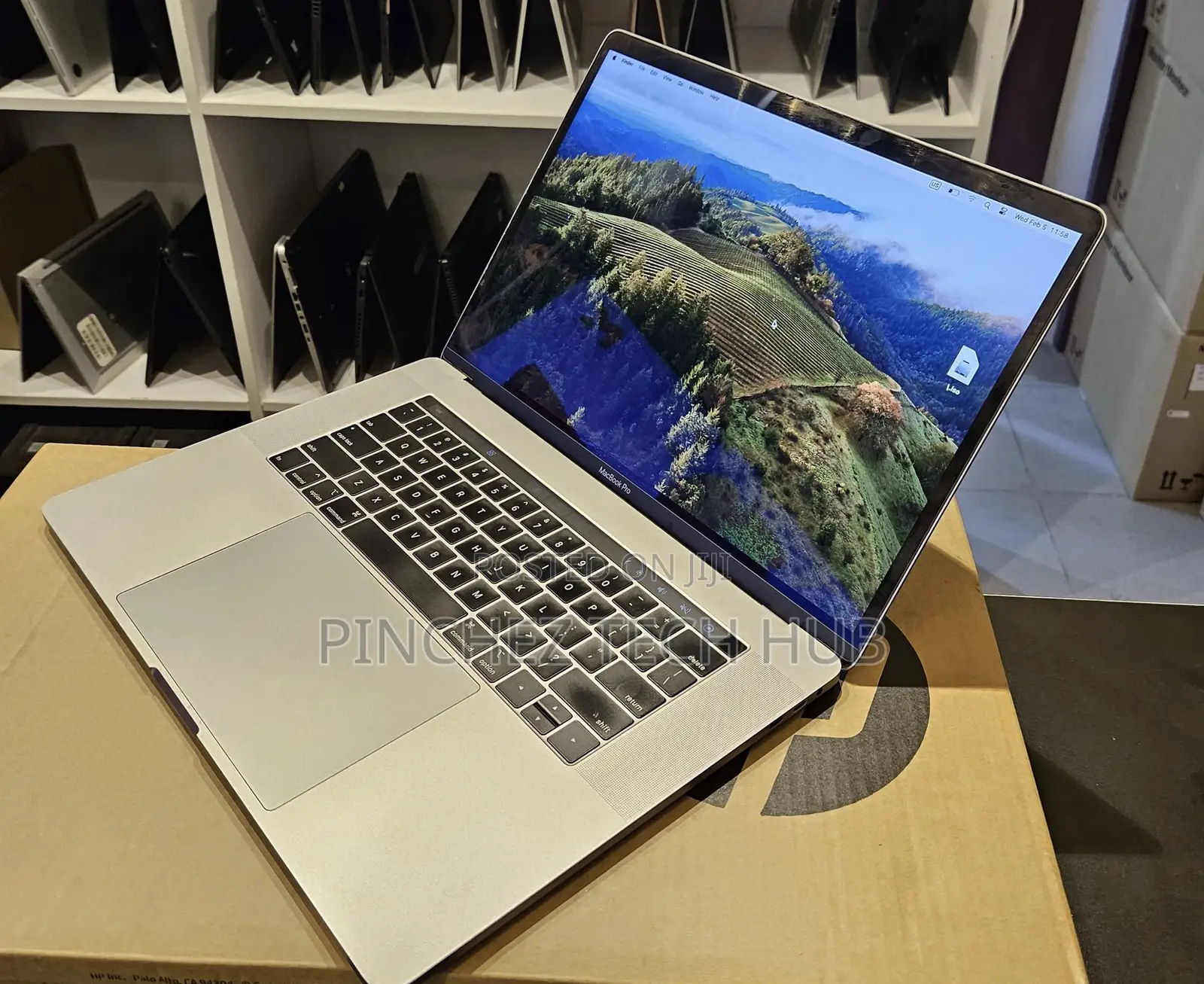 Laptop Apple MacBook Pro 2018 32GB Intel Core I9 SSD 1T