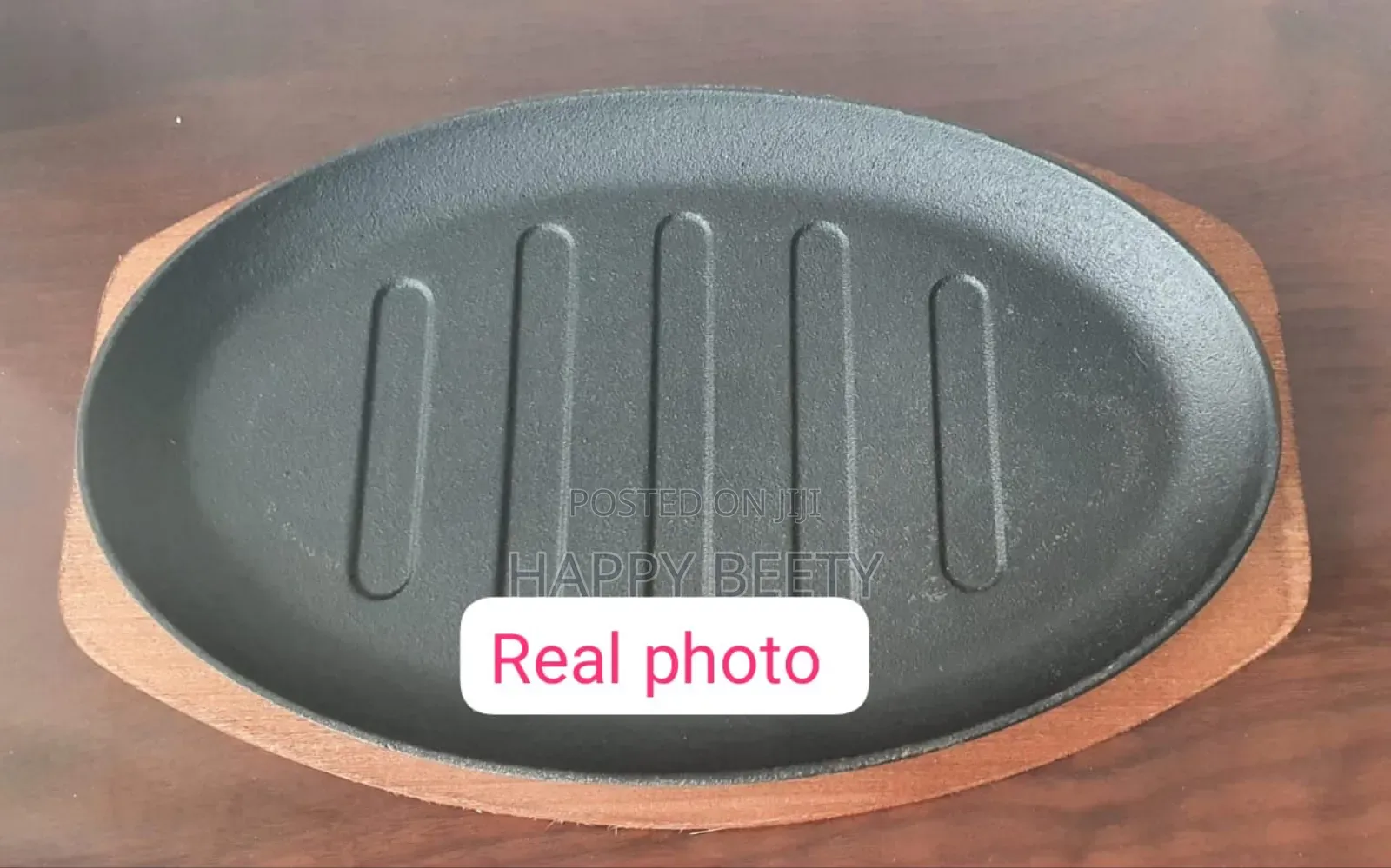 Cast Iron Hot Sizzling Plate on Wooden Tray