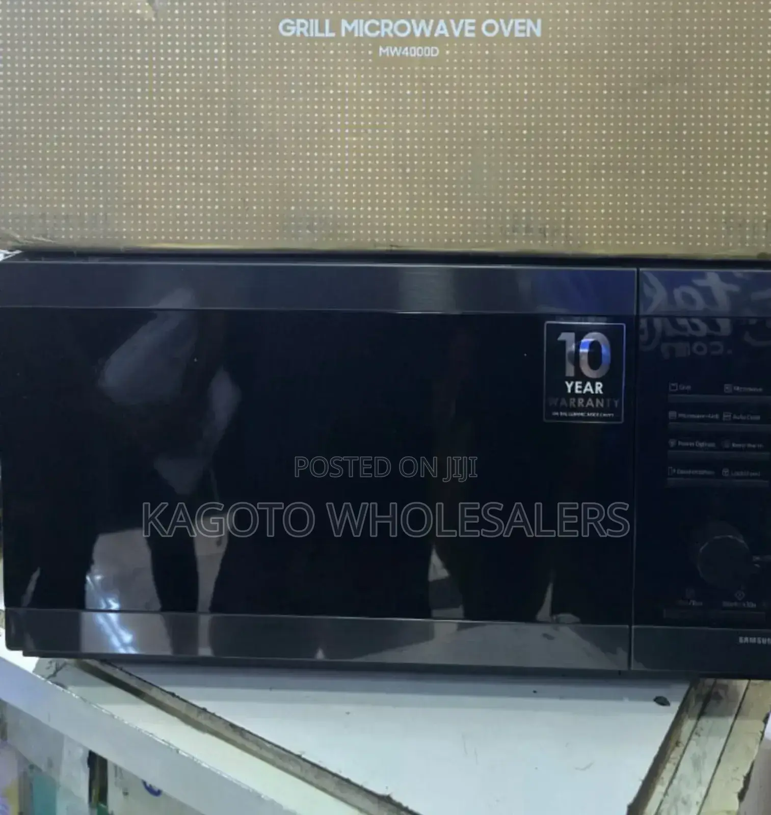 Samsung 23 Litres Microwave Oven With Grill Sm23l