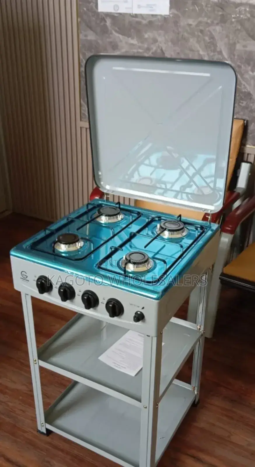 Eurochef Full 4 Gas Standing Cooker + Shelves E4g/C