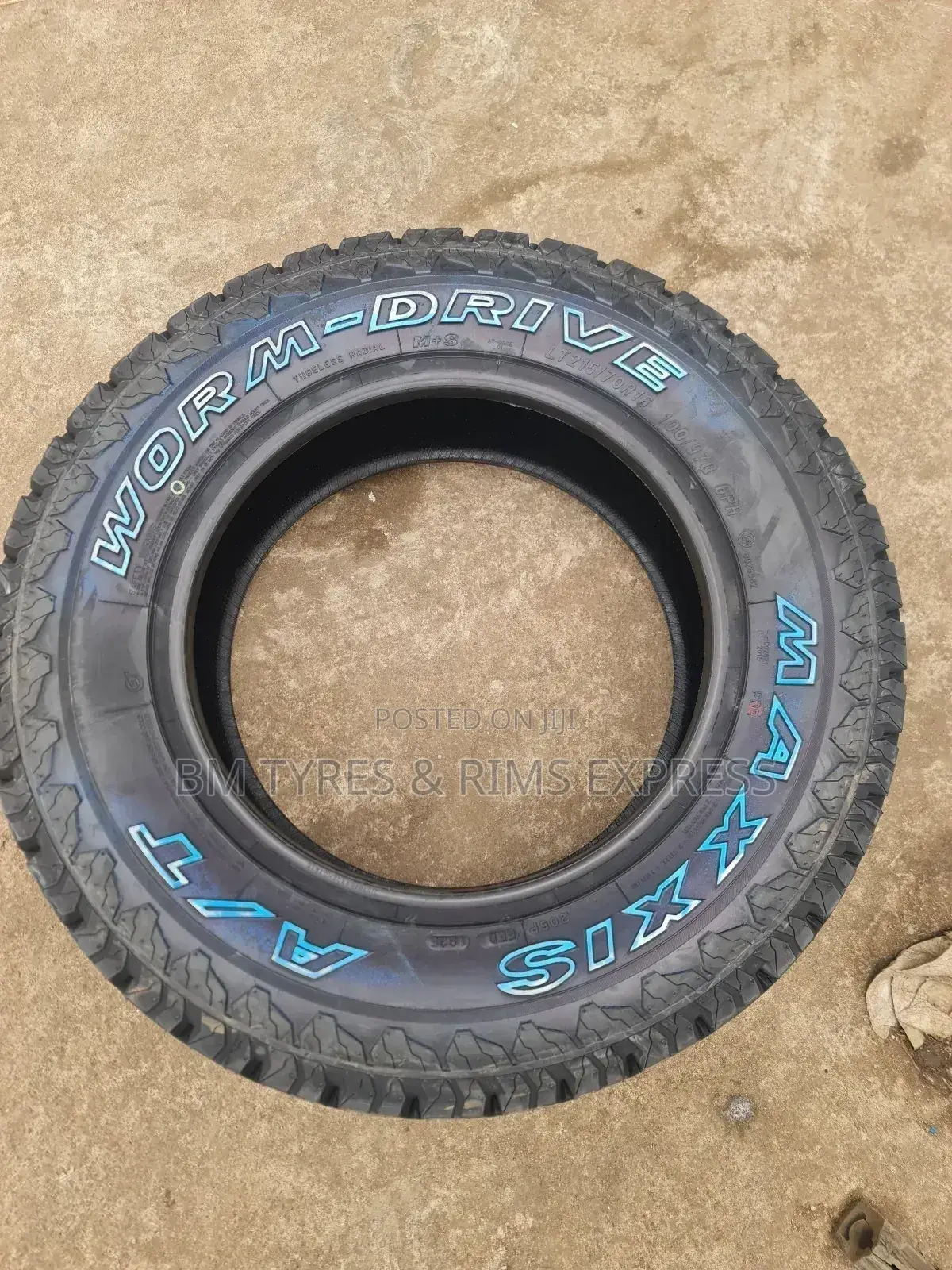 215 /70 R16 Maxxis at 980(All Terrrain)