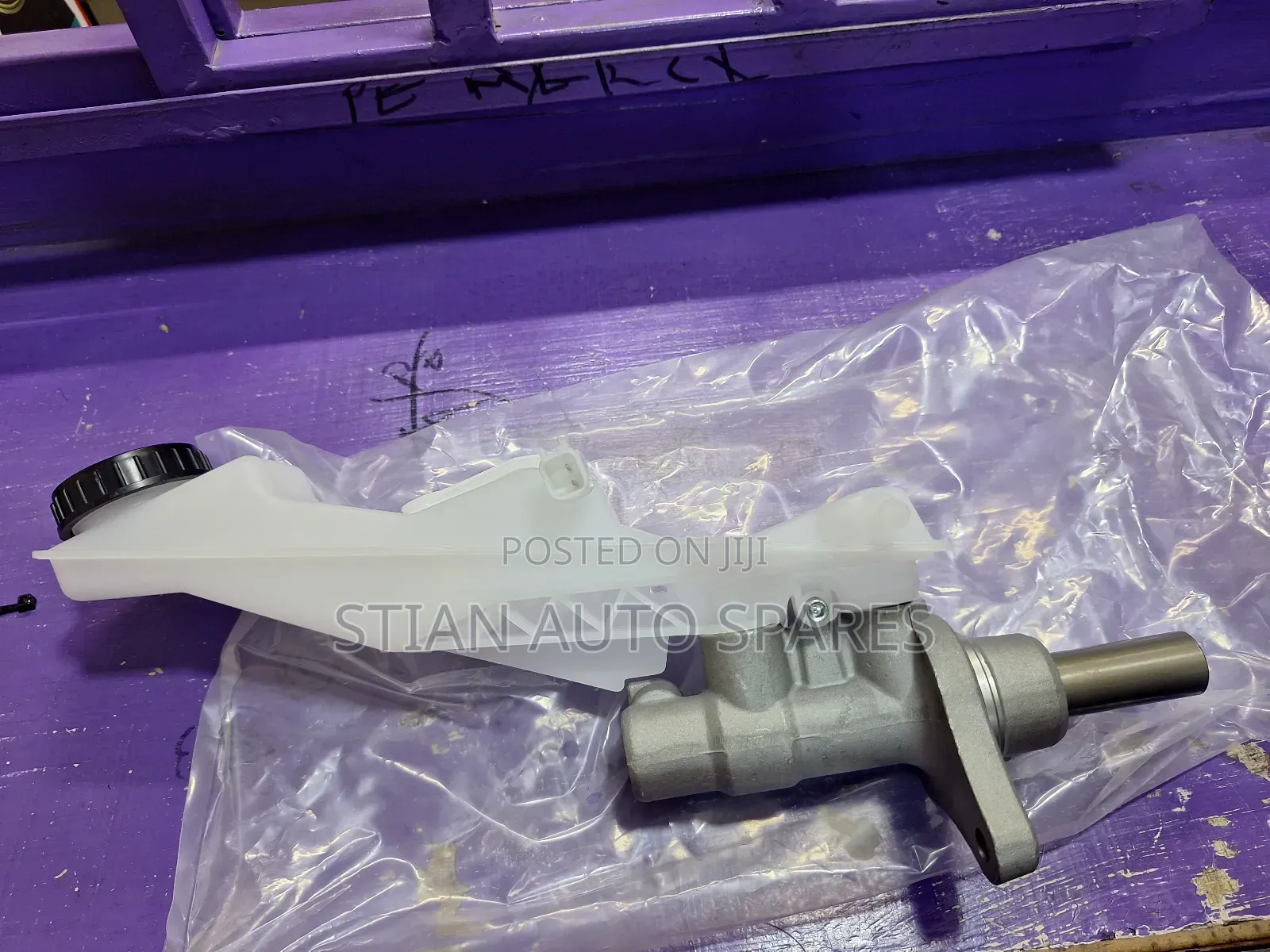 Mazda Cx-5 Brake Master Cylinder for Brake Booster