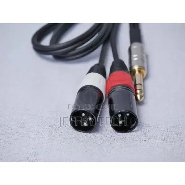 Y-Cable 2 Male XLR to Stereo Jack/1.5m