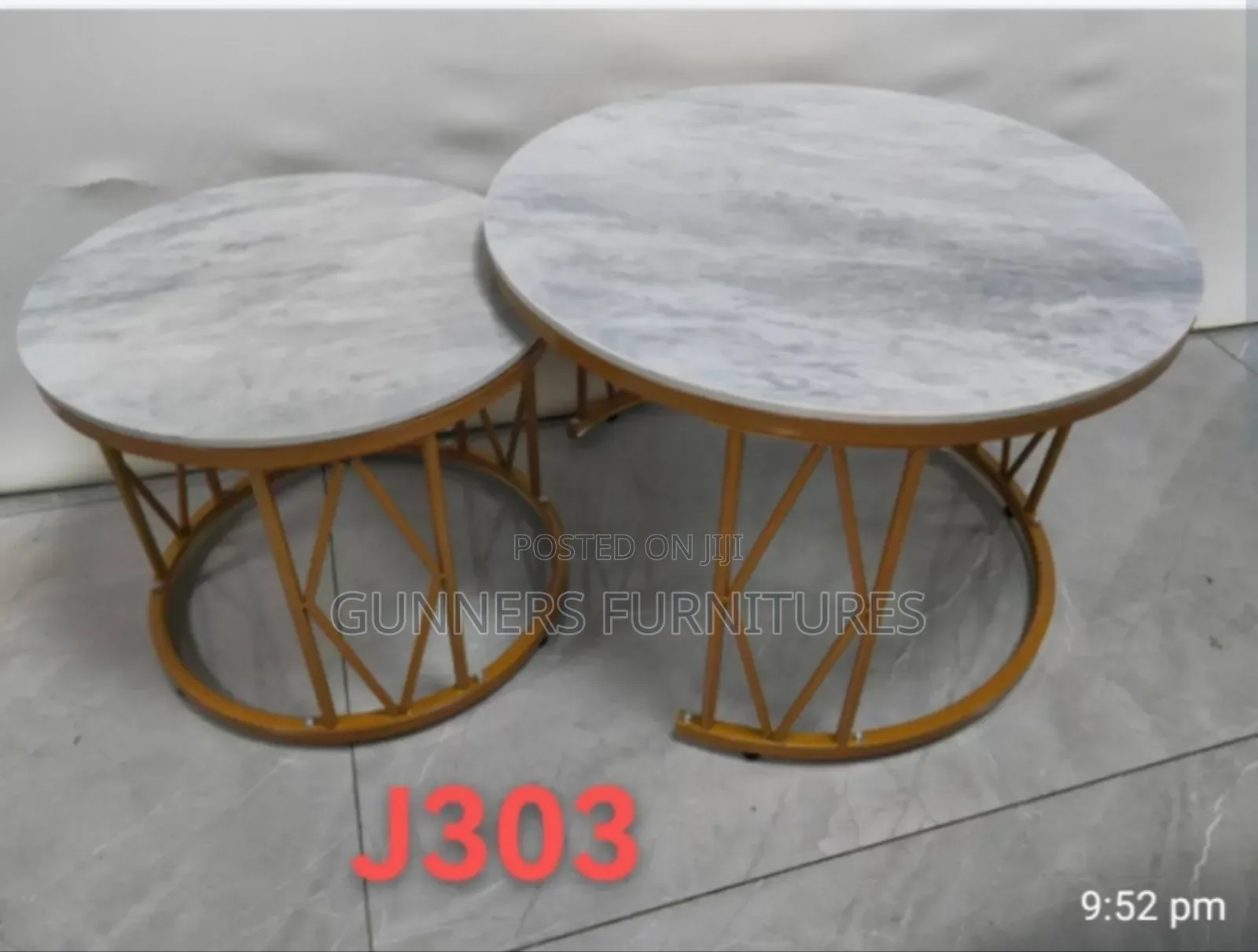 Mmarble Round Tables