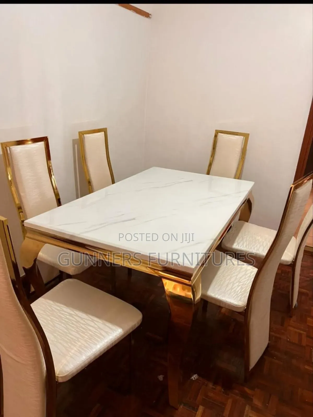 Dining Table Marble 6 Seaters