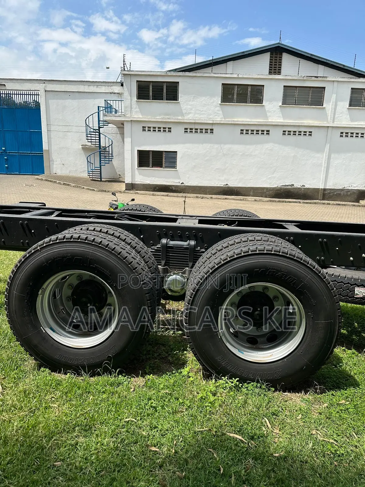 Mitsubishi Fuso Fn62 Heavy Duty Truck - Extra Long Chassis