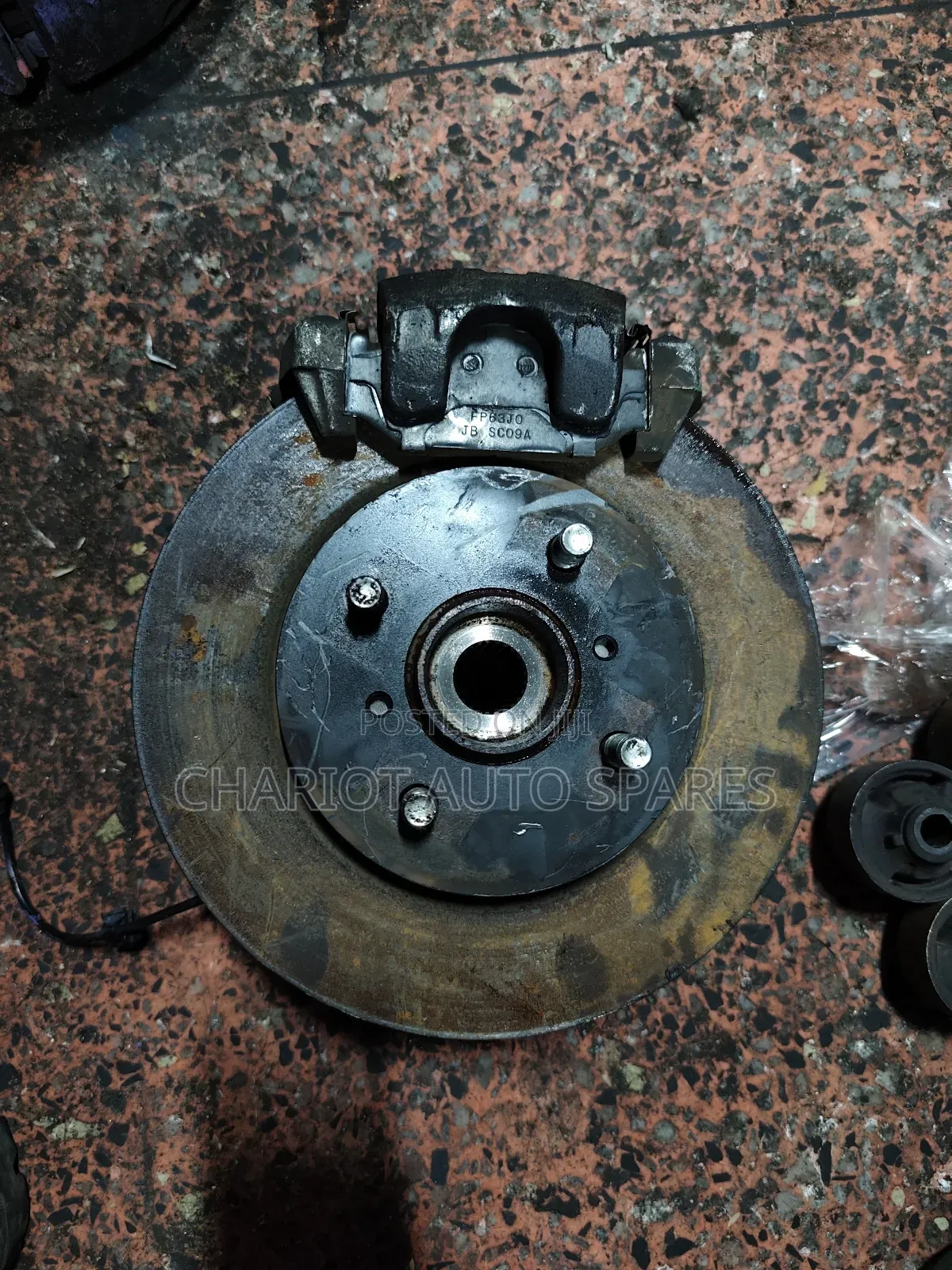Front Hub Suzuki Swift
