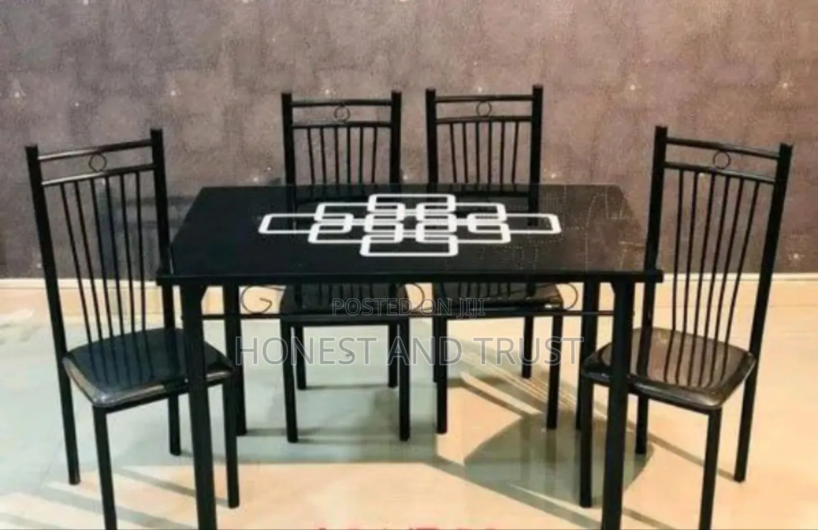 4 Sitter Dining Table