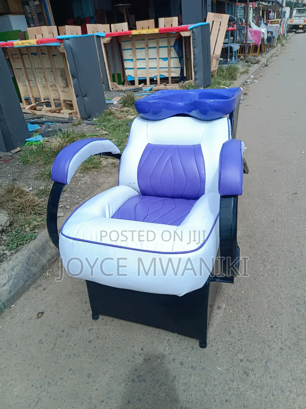 Purple, White Sink Salon Chair 