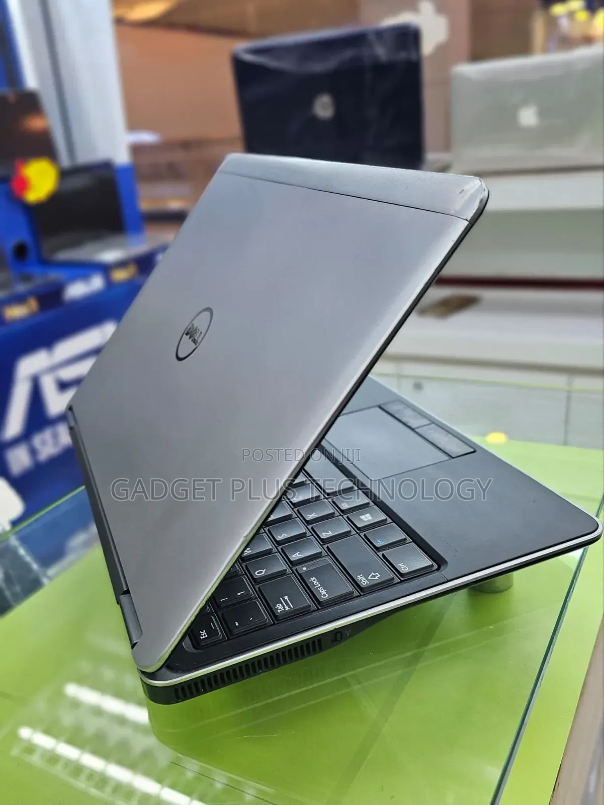 Laptop Dell Latitude E7240 8GB Intel Core I7 SSD 256GB