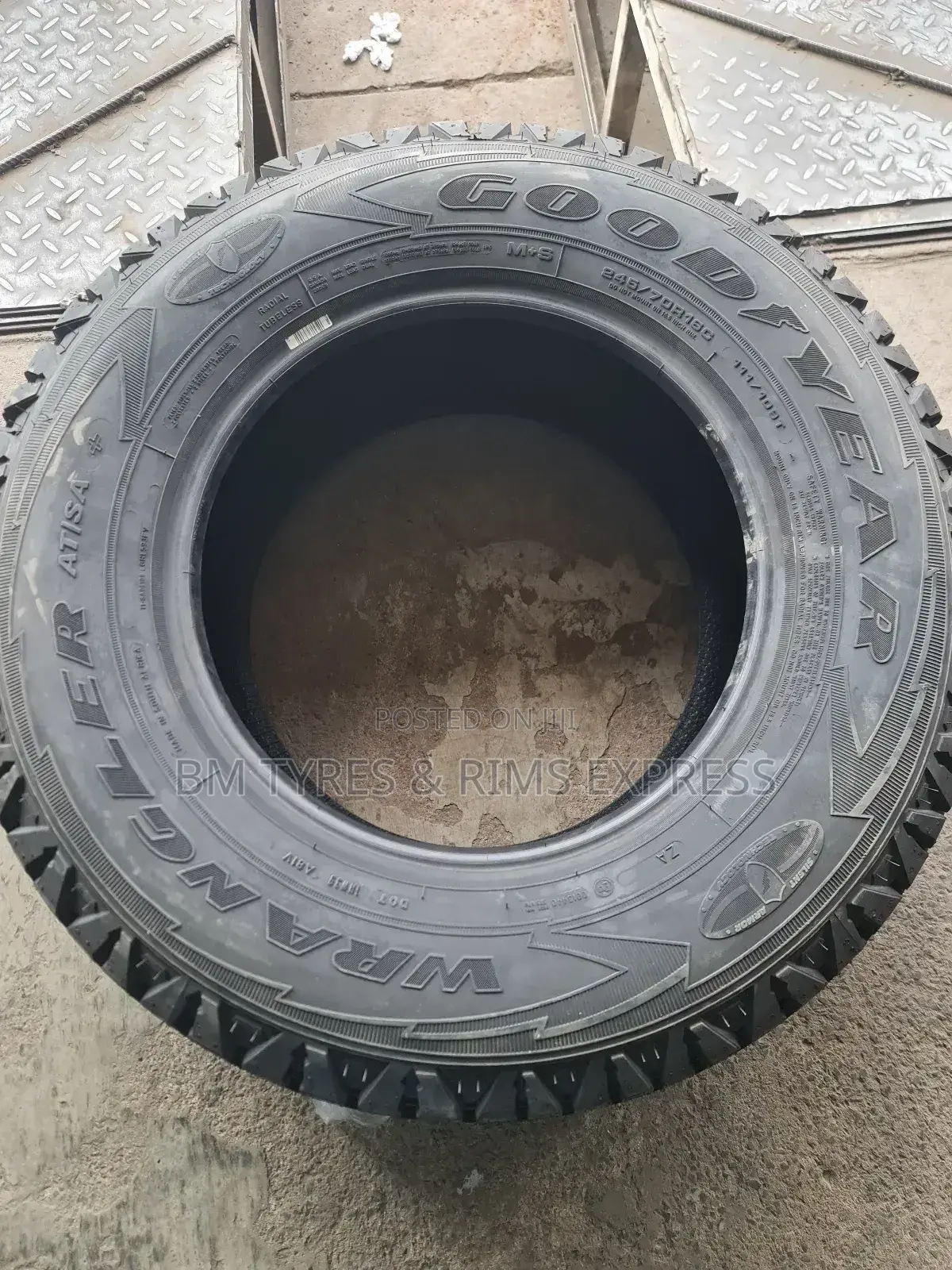245 /70 R16 Goodyear (South Africa)