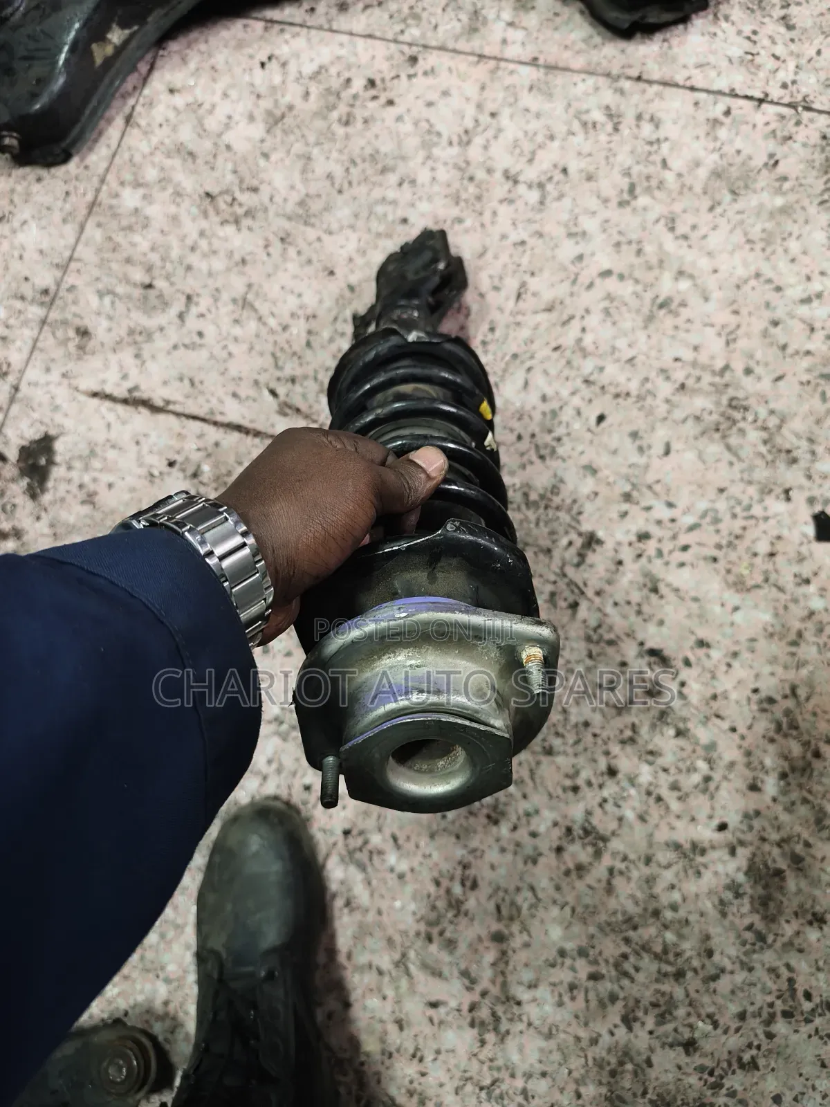 Complete Shock For Daihatsu Mira