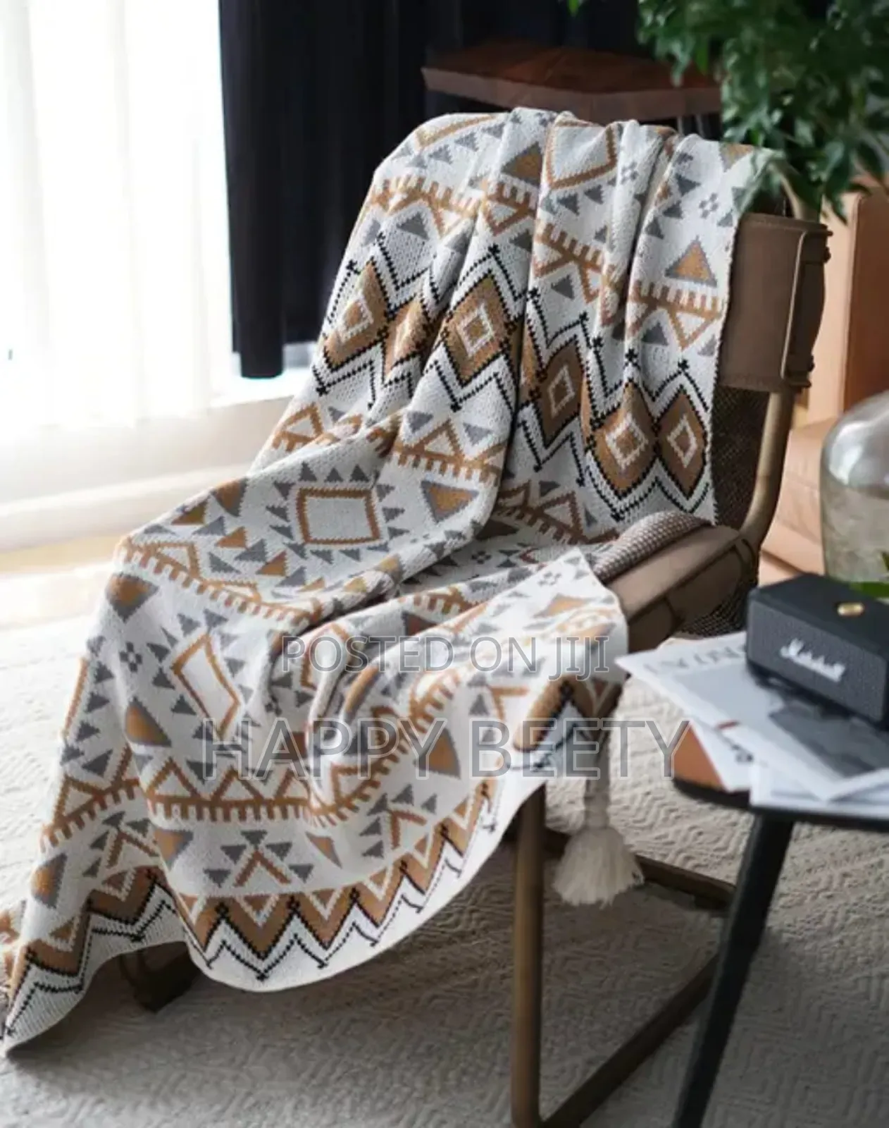 *Nordic Bohemian Knitted Throw Blankets With Tassels*