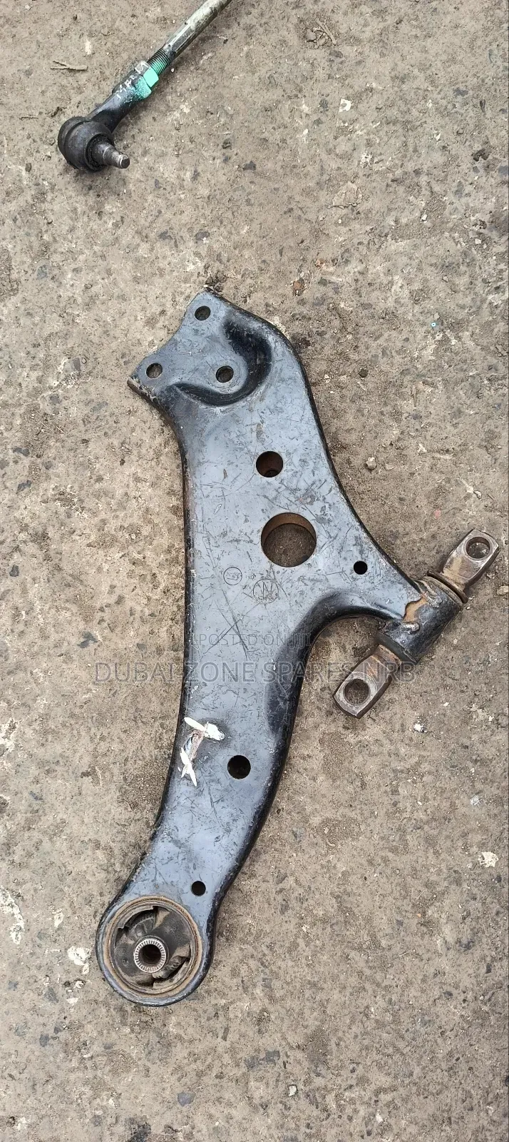 Control Arms Lexus, Harrier, 2018.