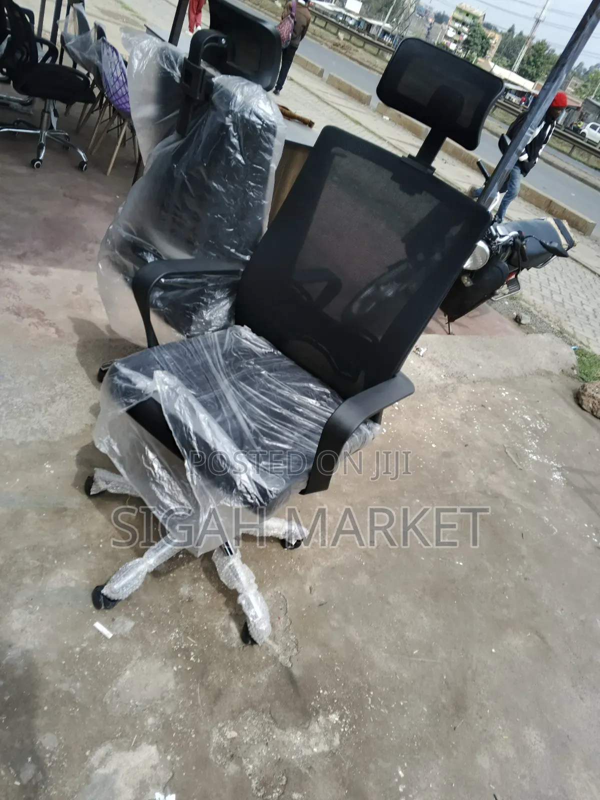 Executive and Morden Office Chair