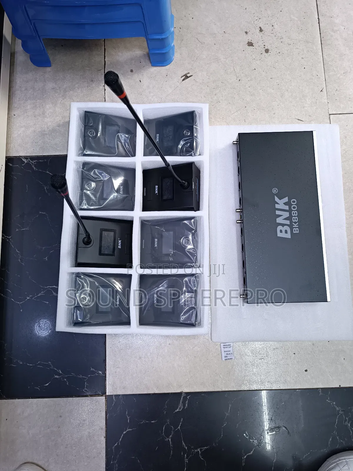 Bnk Bk8800  8in1 Gooseneck Wireless Microphone