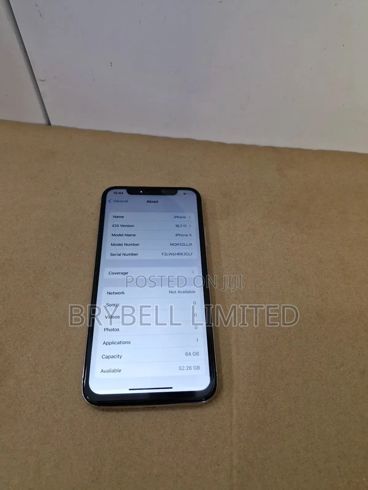 Apple iPhone X 64 GB White