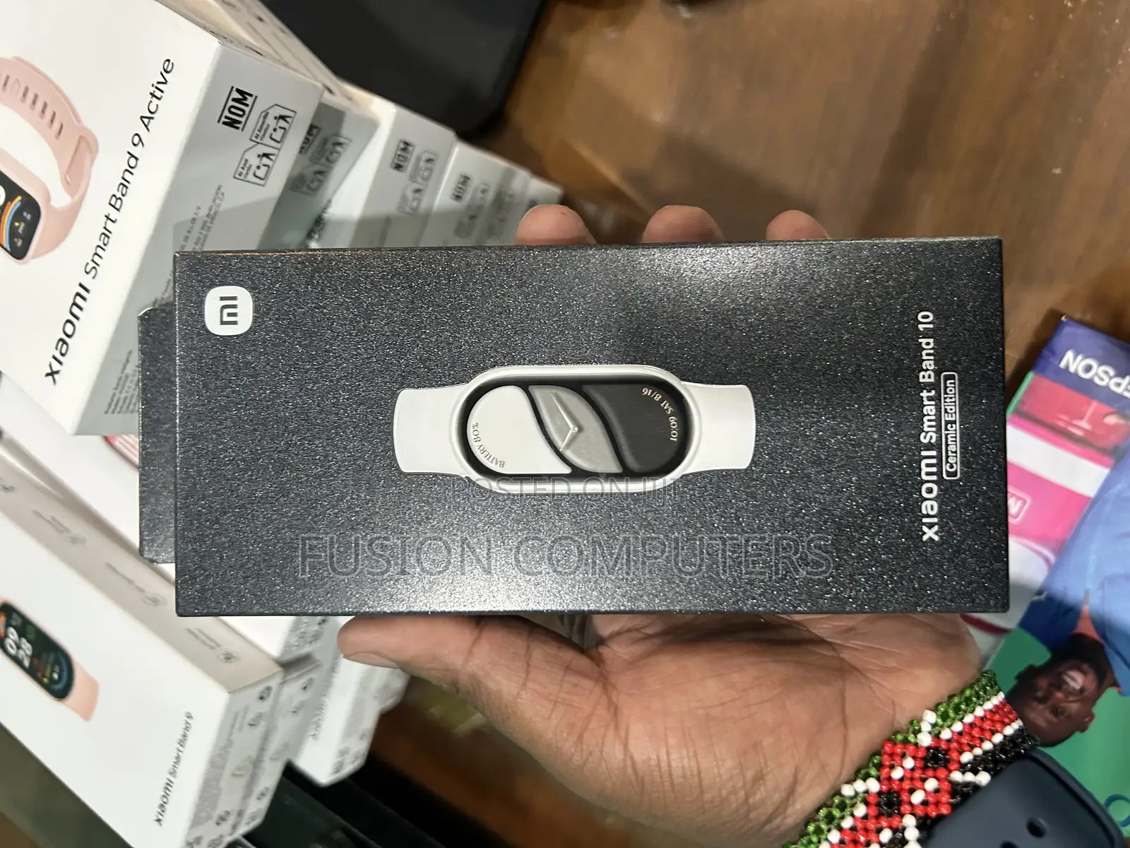 Xiaomi Smart Band 10 Ceramic Edition Pearl White