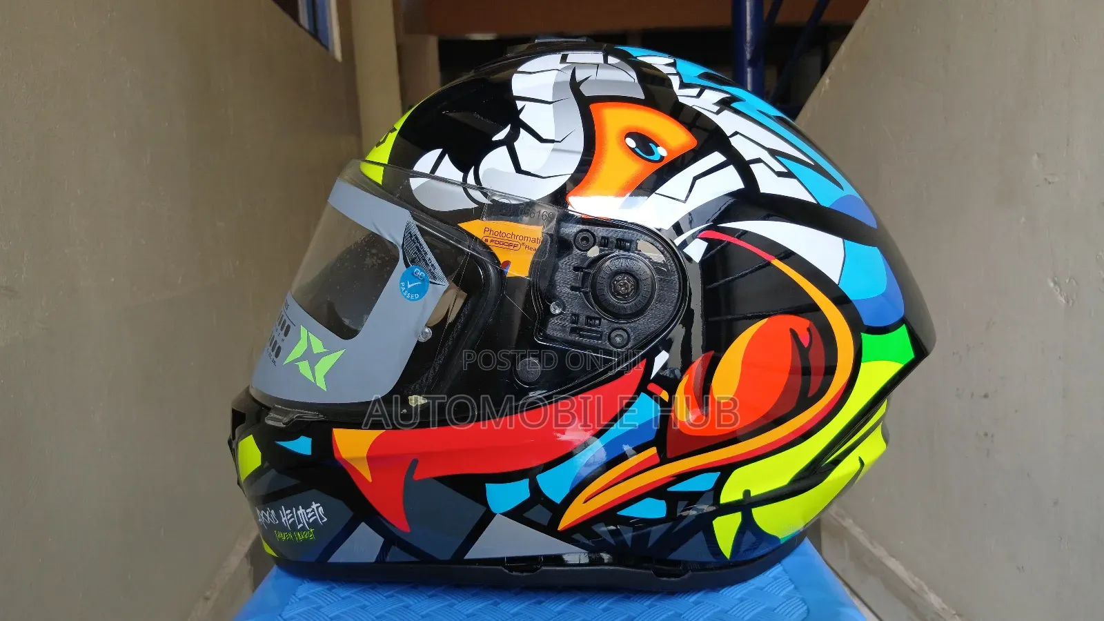 Quality Riding Helmet - Sports Bikes Helmets