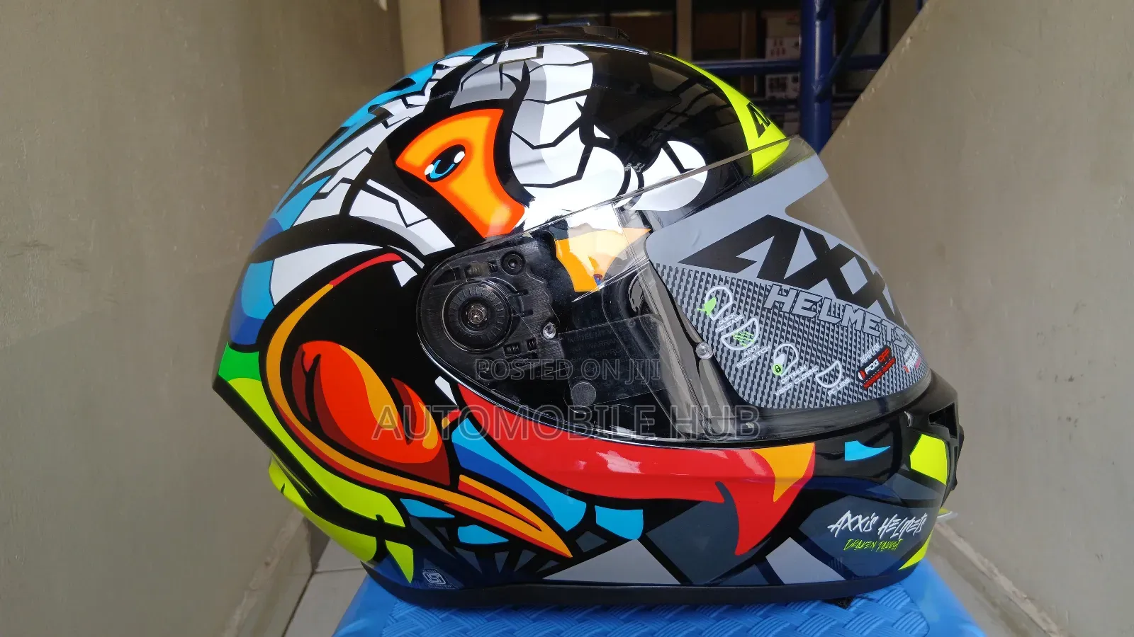 Quality Riding Helmet - Sports Bikes Helmets
