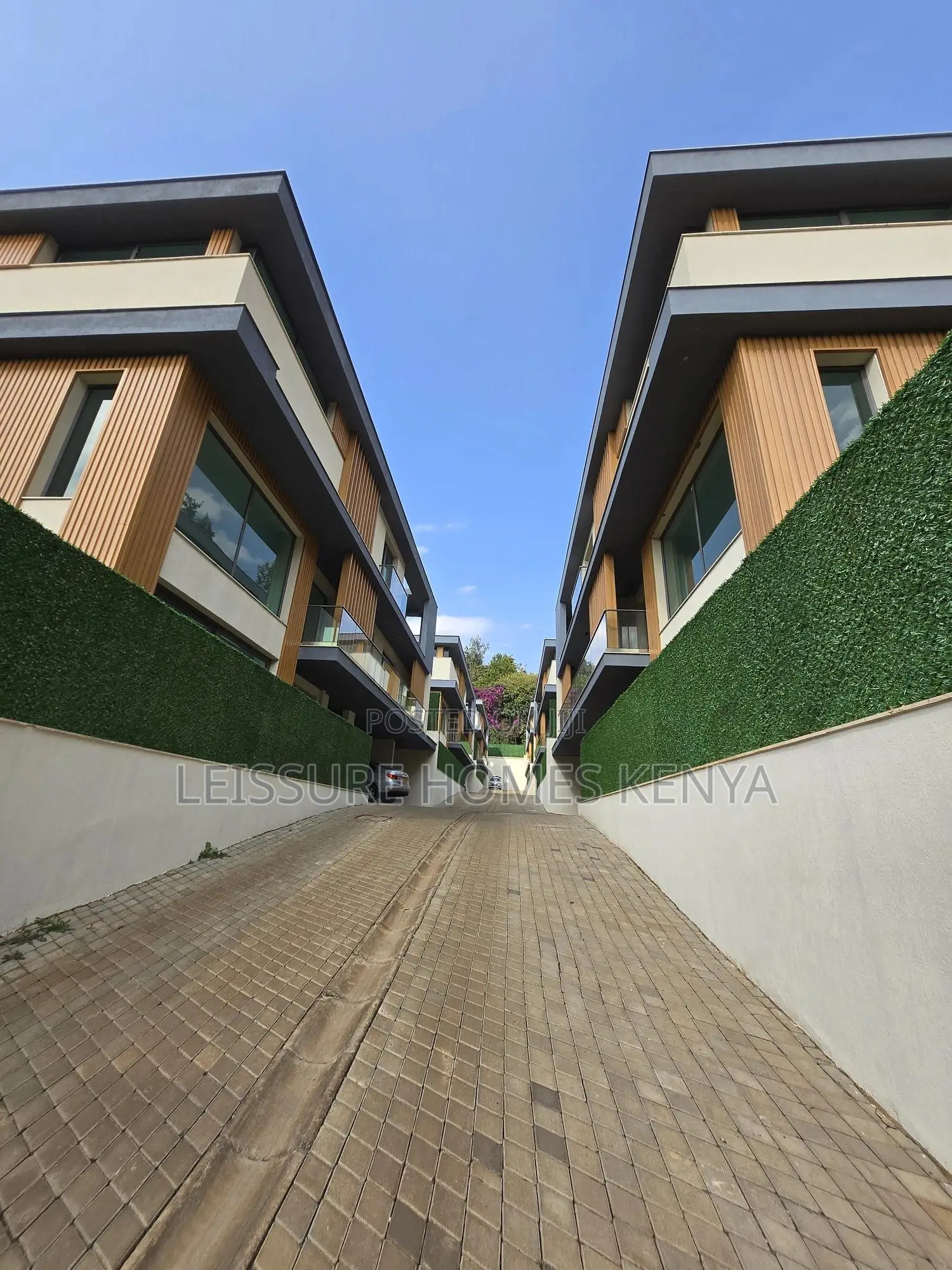 5bdrm Villa in Lavington for sale