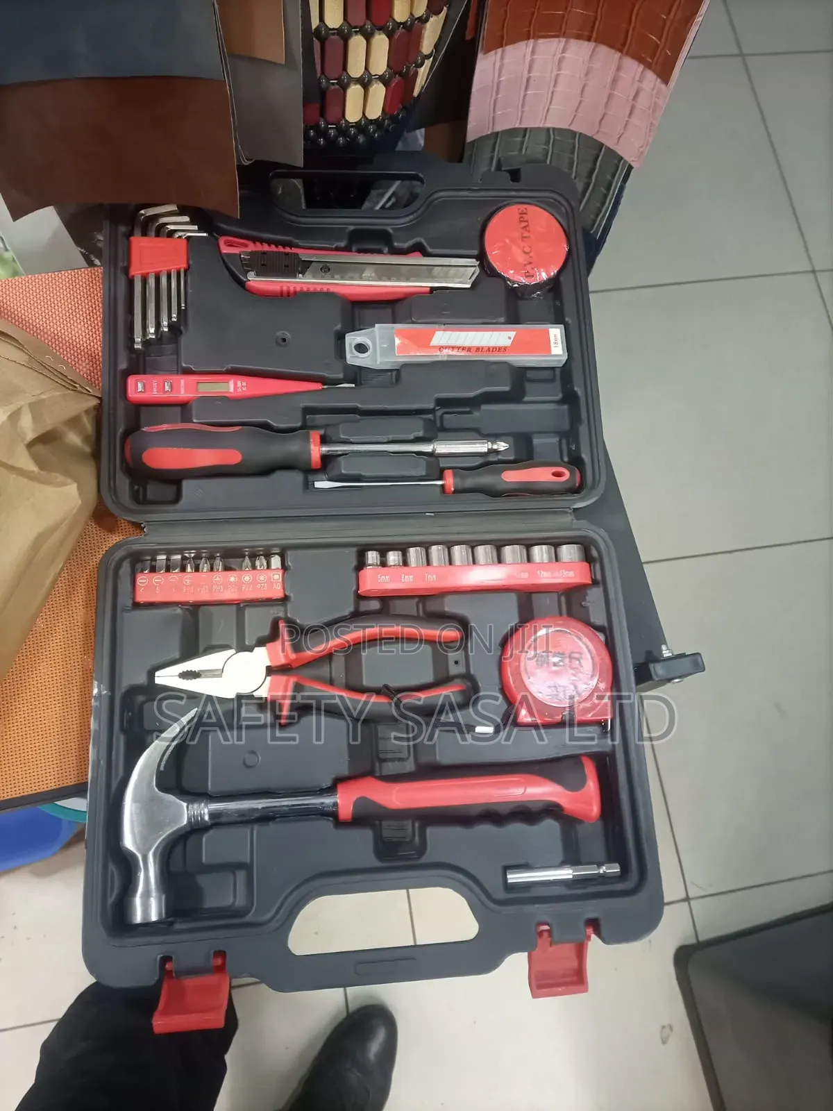 Hand Tool Set