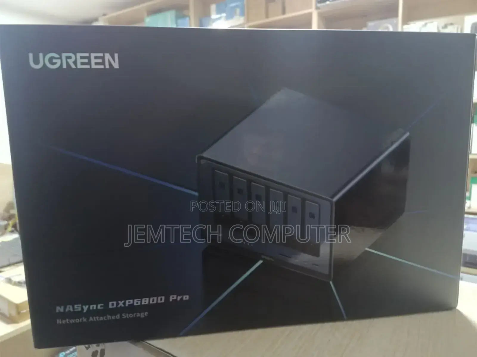 Ugreen Nasync Dxp6800 Pro 6-Bay Network Attached Storage