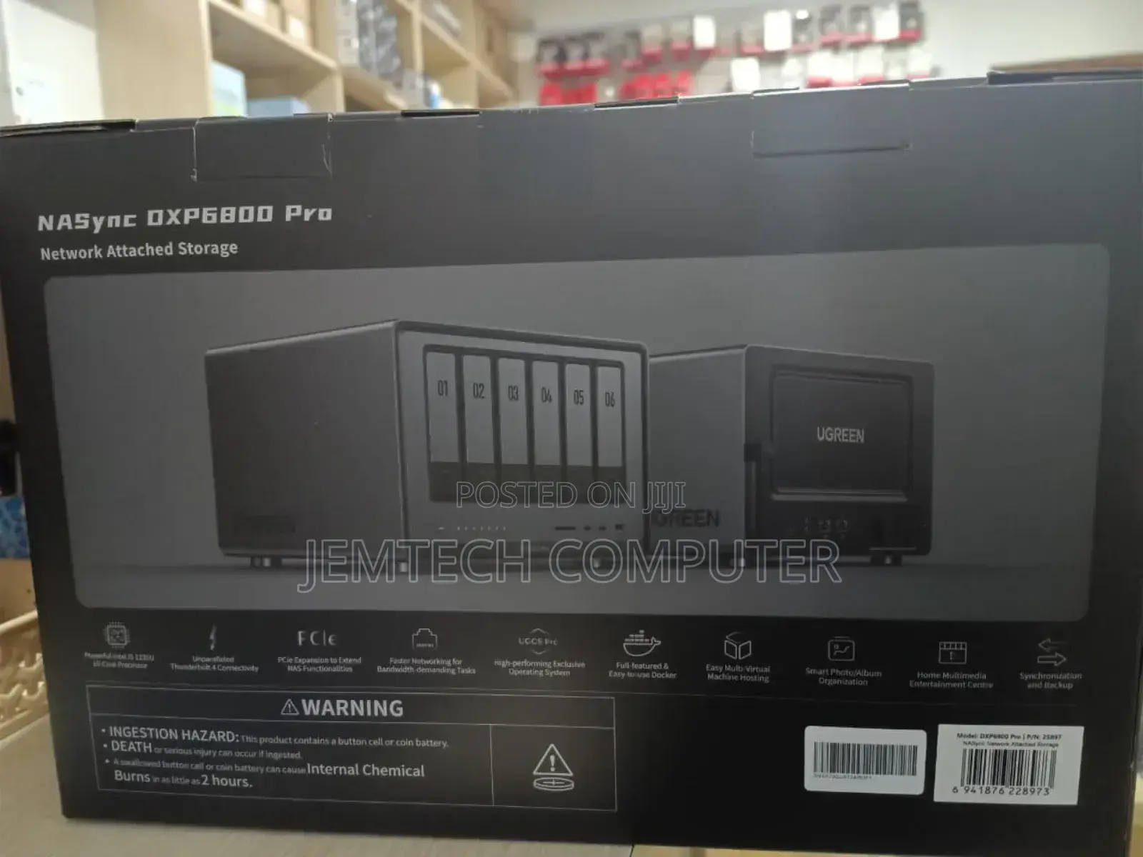 Ugreen Nasync Dxp6800 Pro 6-Bay Network Attached Storage