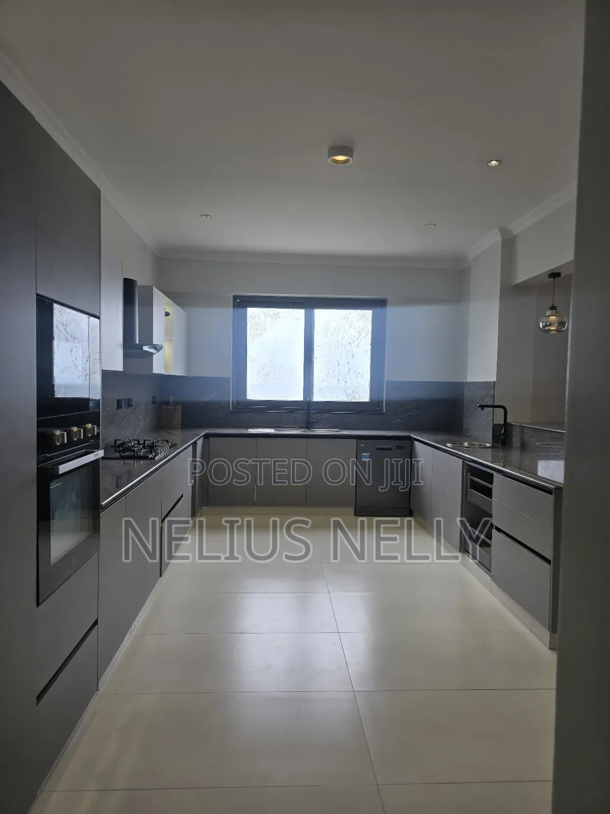 3bdrm Apartment in Greenwood, Nyali for sale