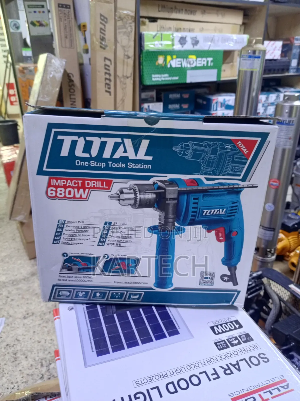 Total 680w Corded Impact Drill